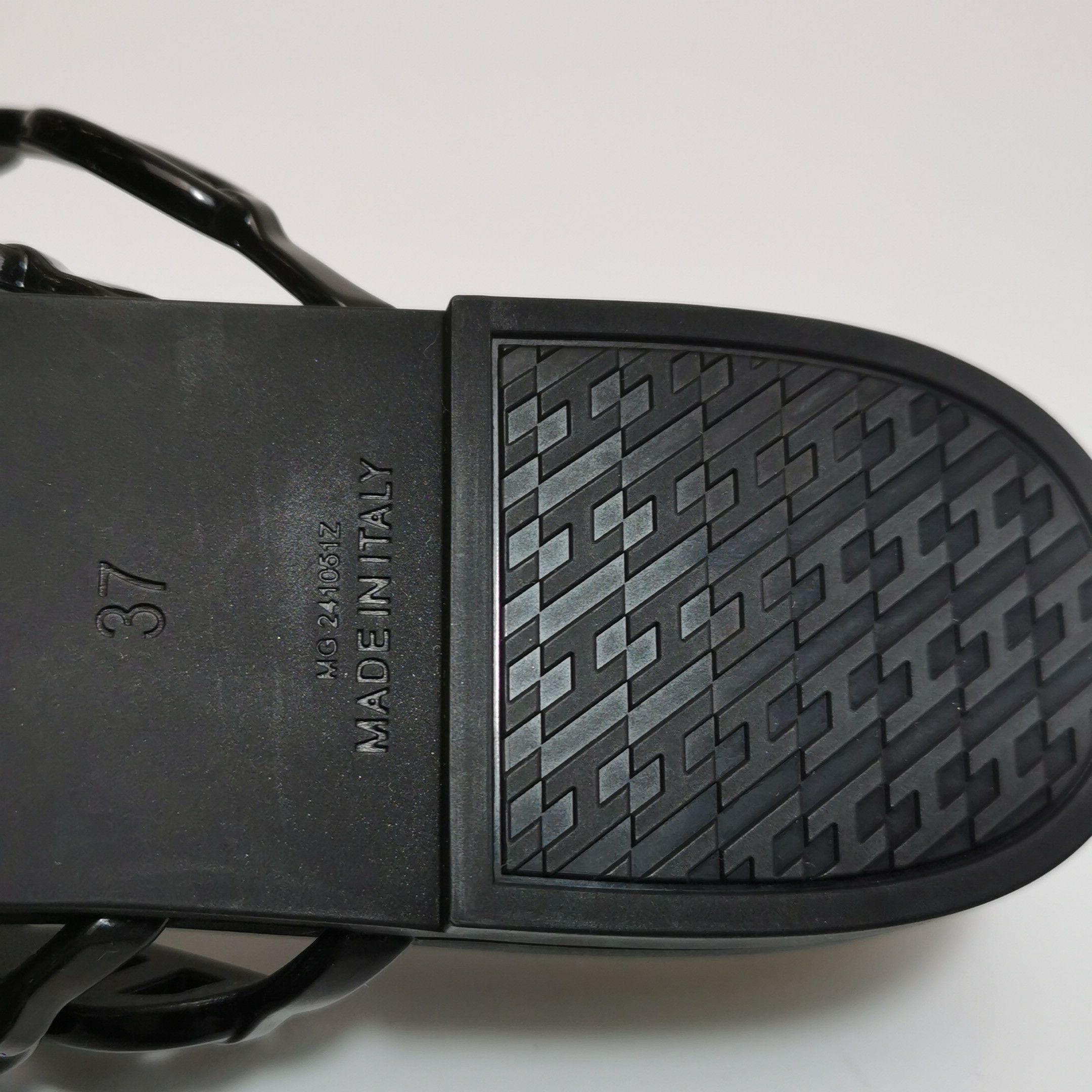 Hermes Hermes Women 7 Sandals Size US 7 / IT 37 - 9 Thumbnail