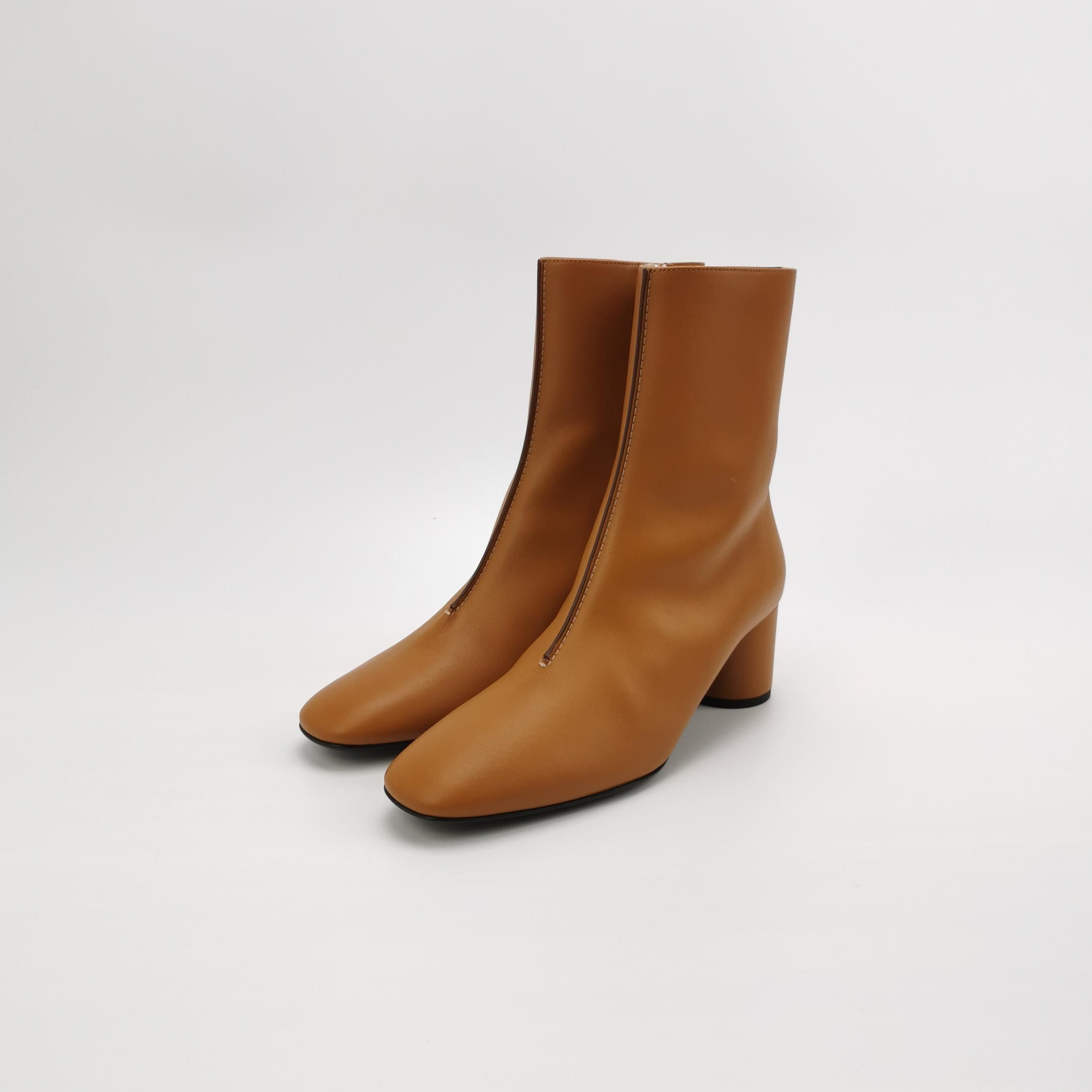 Hermes Hermes Women 8-5 Boots Size US 8.5 / IT 38.5 - 2 Thumbnail