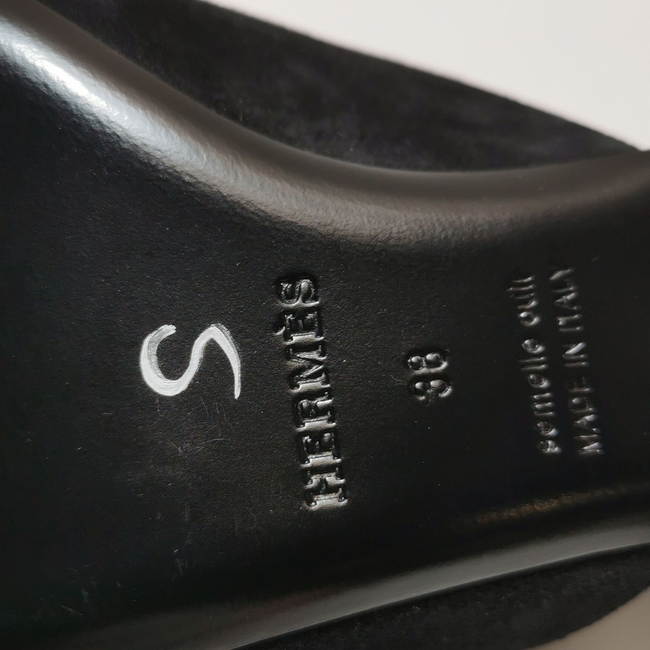 Hermes Hermes Women 8 Sandals Size US 8 / IT 38 - 8 Thumbnail