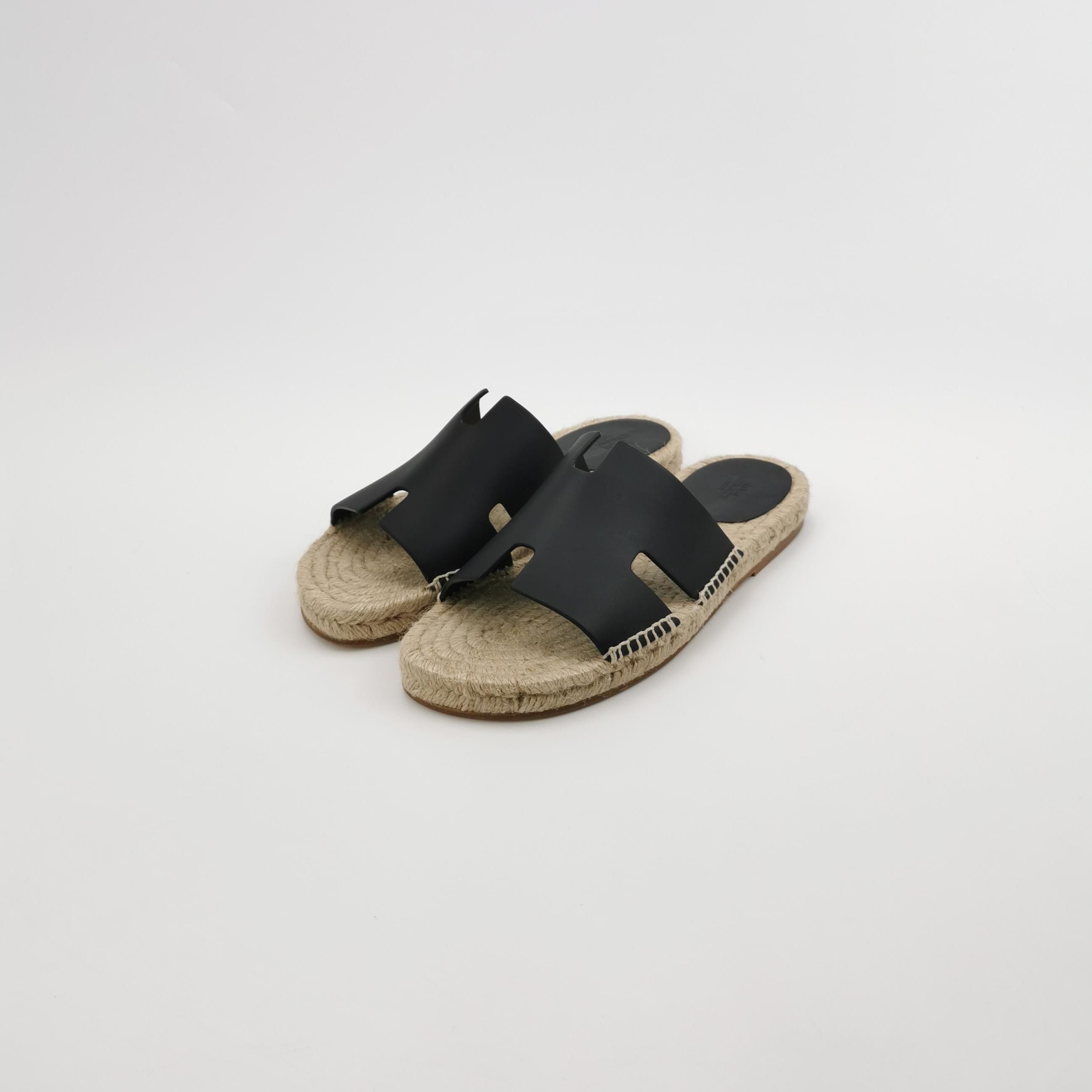 Hermes Hermes Women 10 Sandals Size US 10 / IT 40 - 2 Thumbnail