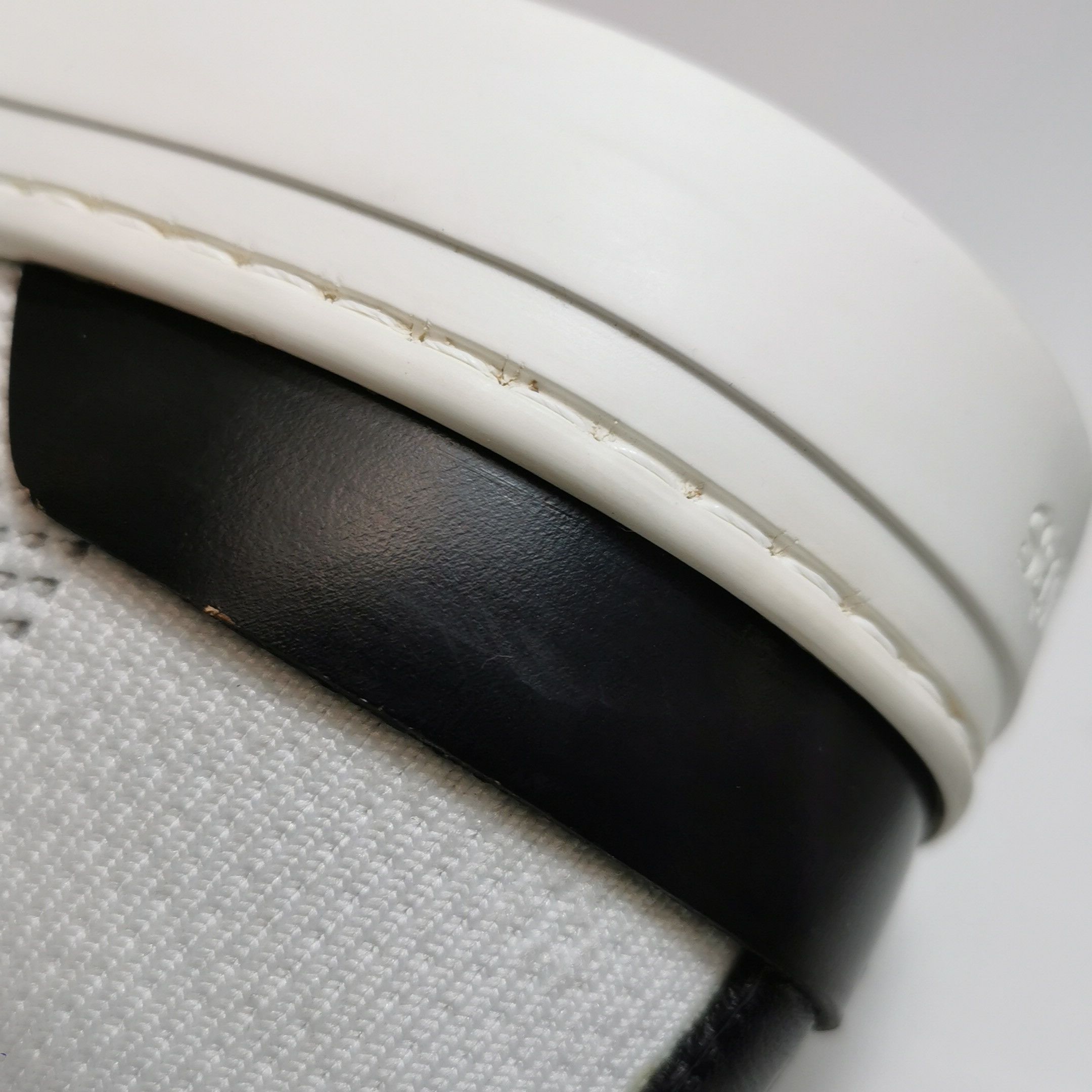 Hermes Hermes Women 6-5 Lowtop Sneakers Size US 6.5 / IT 36.5 - 7 Thumbnail