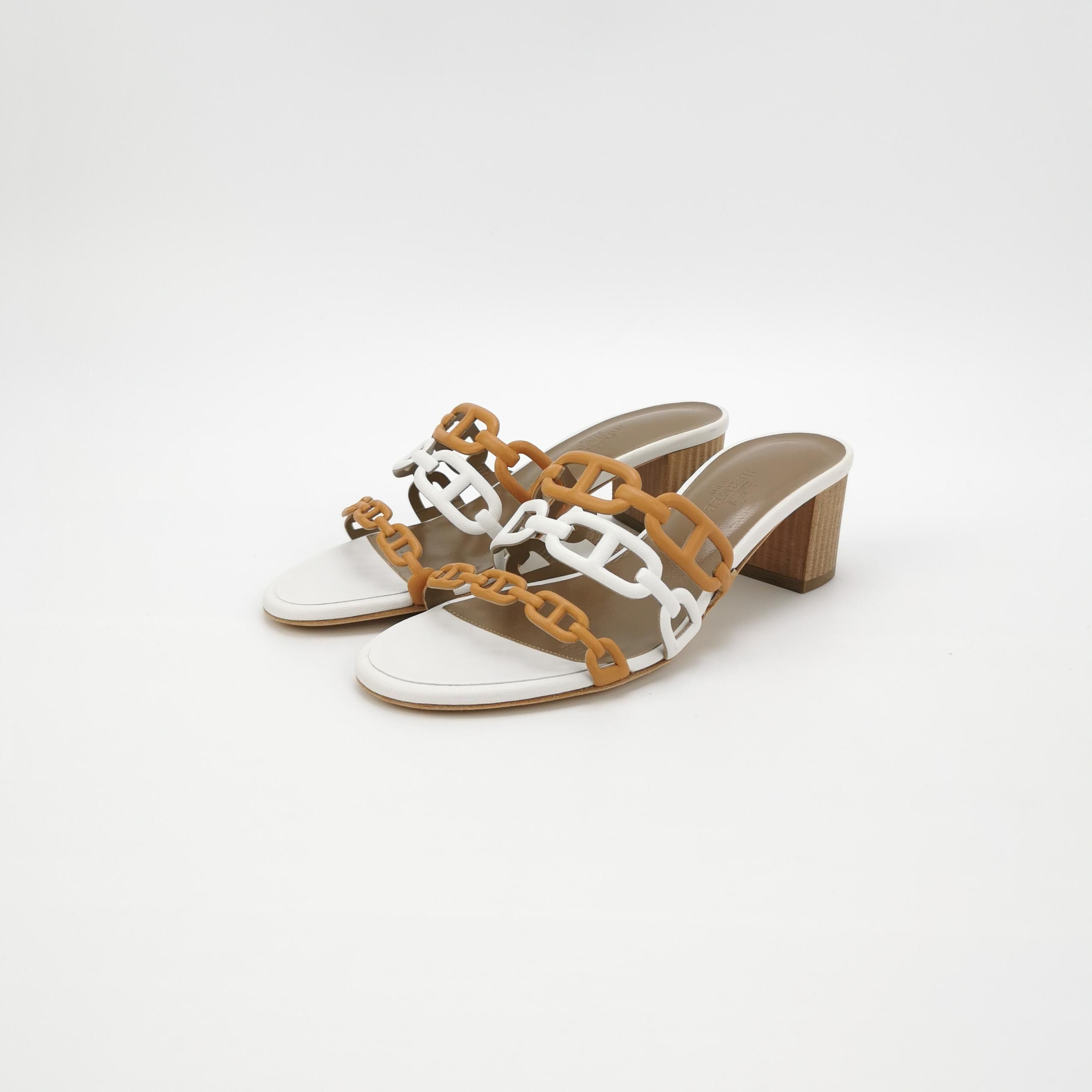 Hermes Hermes Women 5-5 Sandals Size US 5.5 / IT 35.5 - 2 Thumbnail