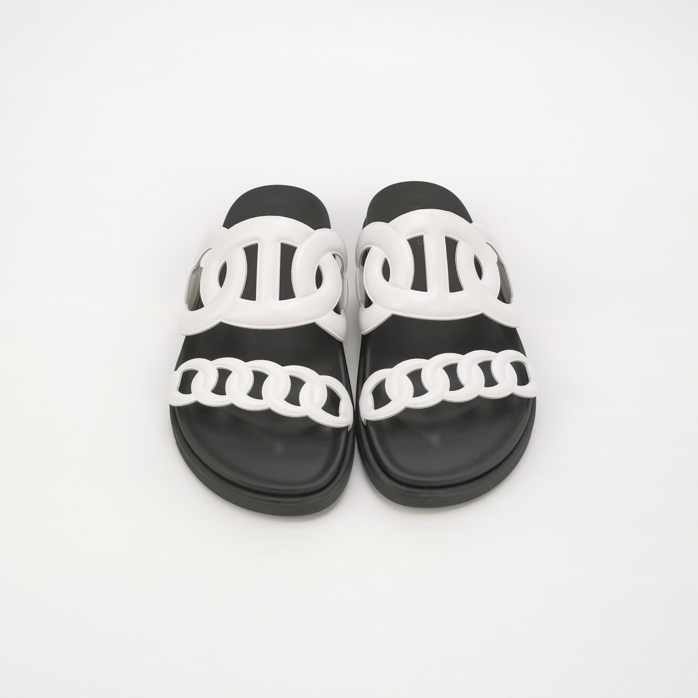 Hermes Hermes Women 6 Sandals Size US 6 / IT 36 - 3 Thumbnail