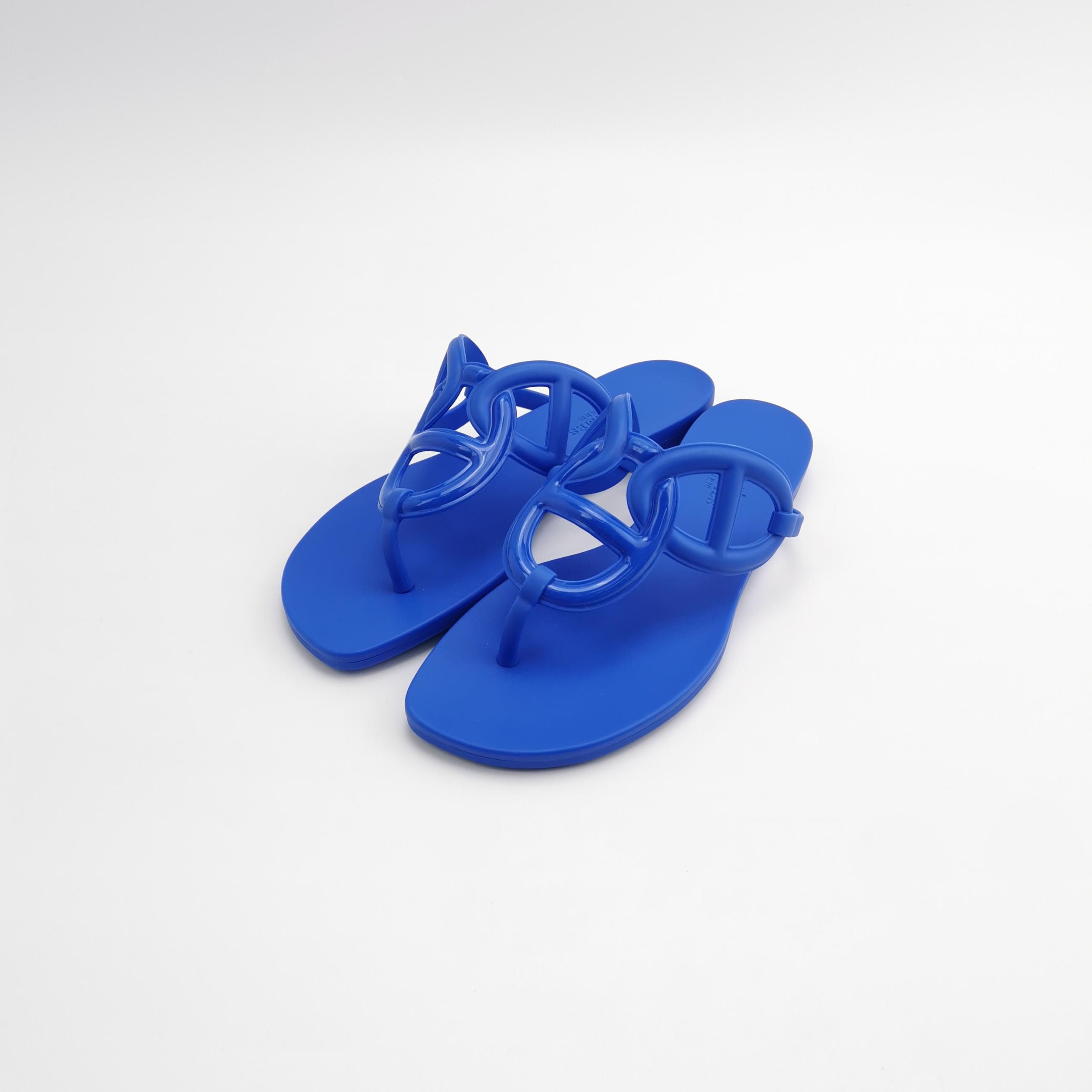 Hermes Hermes Women 5 Sandals Size US 5 / IT 35 - 2 Thumbnail