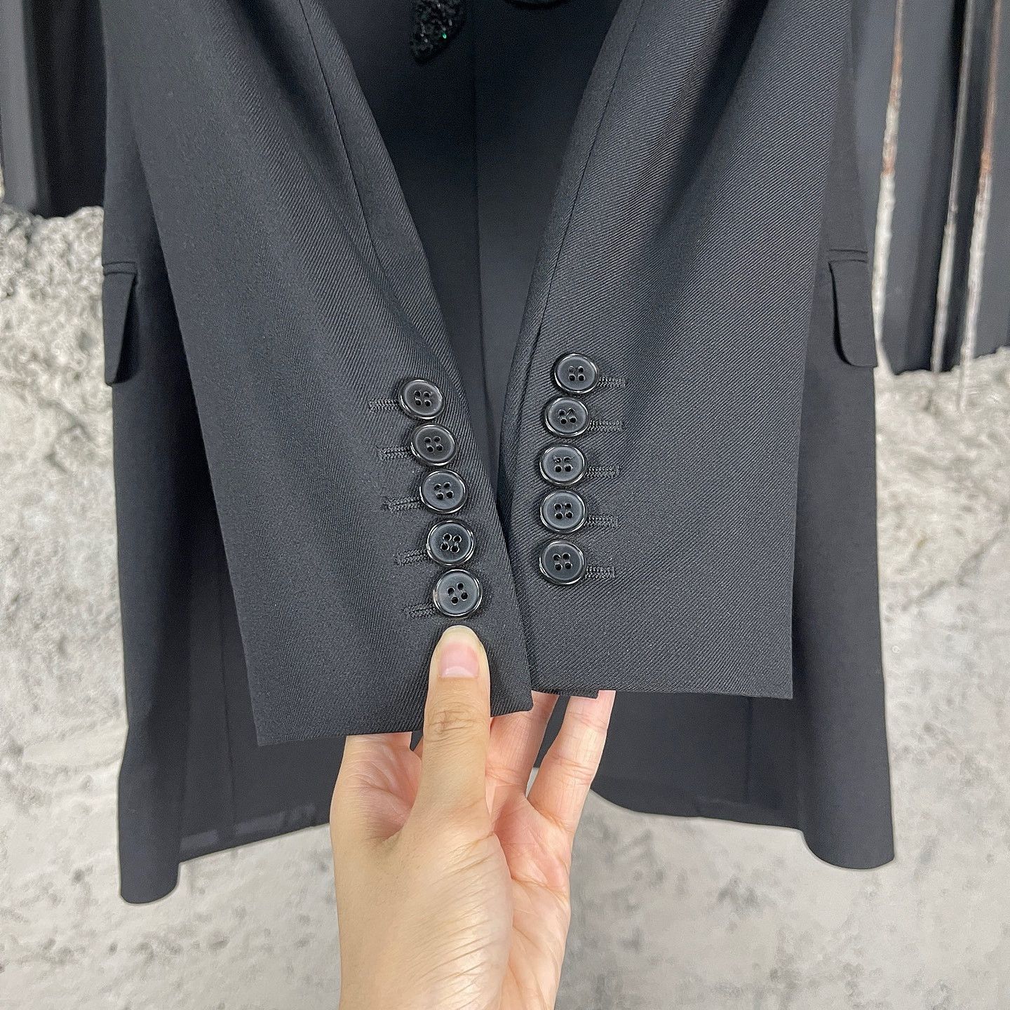 Saint Laurent Paris Saint Laurent Snake Embroidered Blazer Size 34 Size XS / US 0-2 / IT 36-38 - 7 Thumbnail