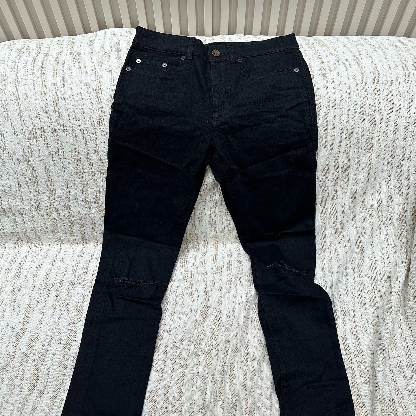 Saint Laurent Paris Saint Laurent D02 Distressed Denim Jeans Size 27 Size US 27 - 9 Thumbnail