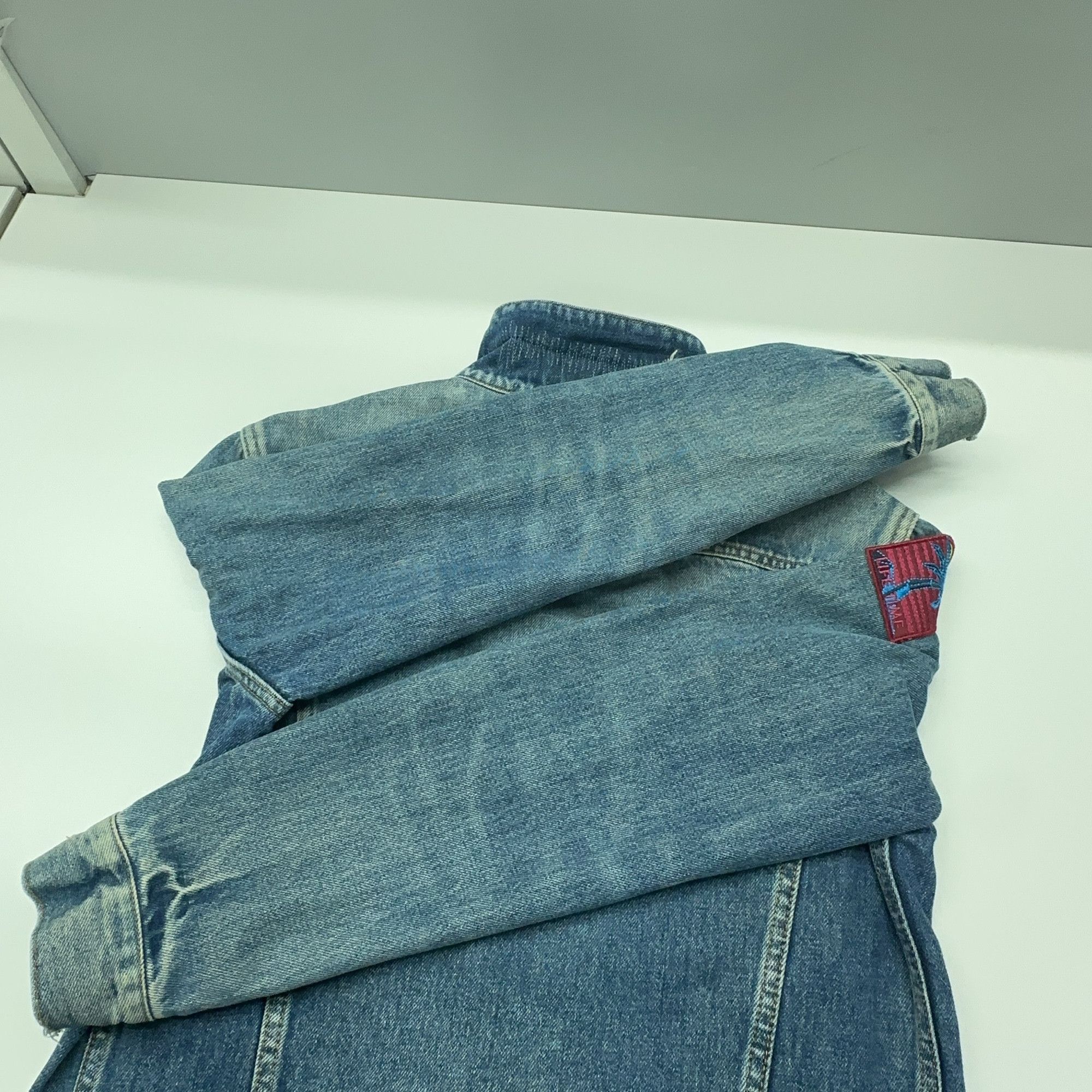 Saint Laurent Paris Saint Laurent Patch Denim Jacket Size S Size US S / EU 44-46 / 1 - 12 Thumbnail