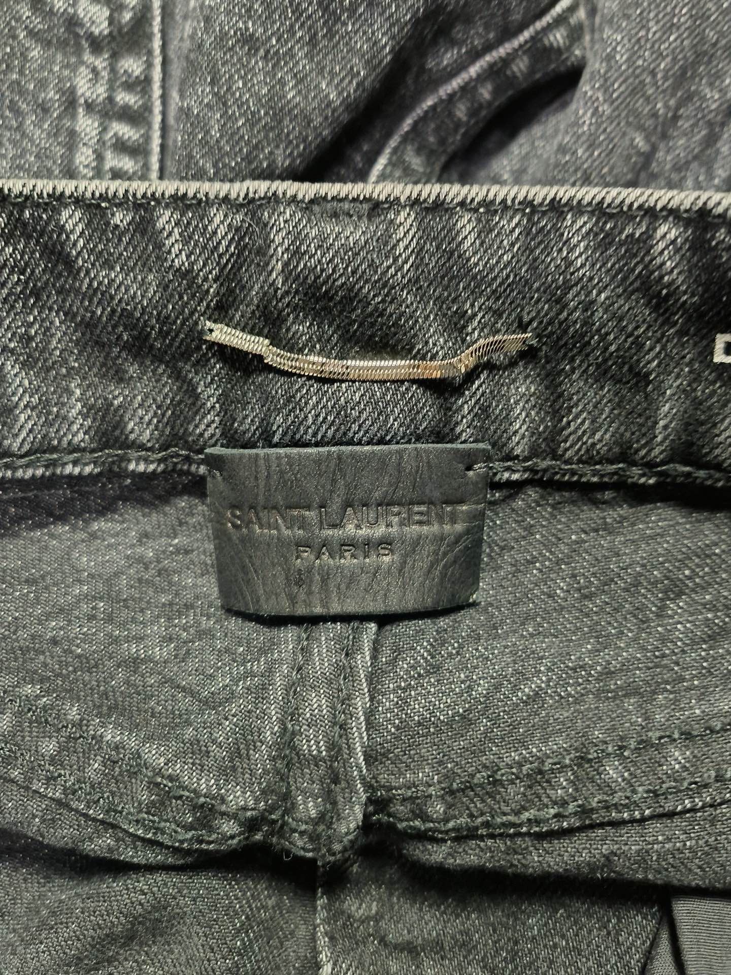 Saint Laurent Paris Saint Laurent D02 Distressed Denim Jeans Size 28 Size US 28 / EU 44 - 3 Thumbnail