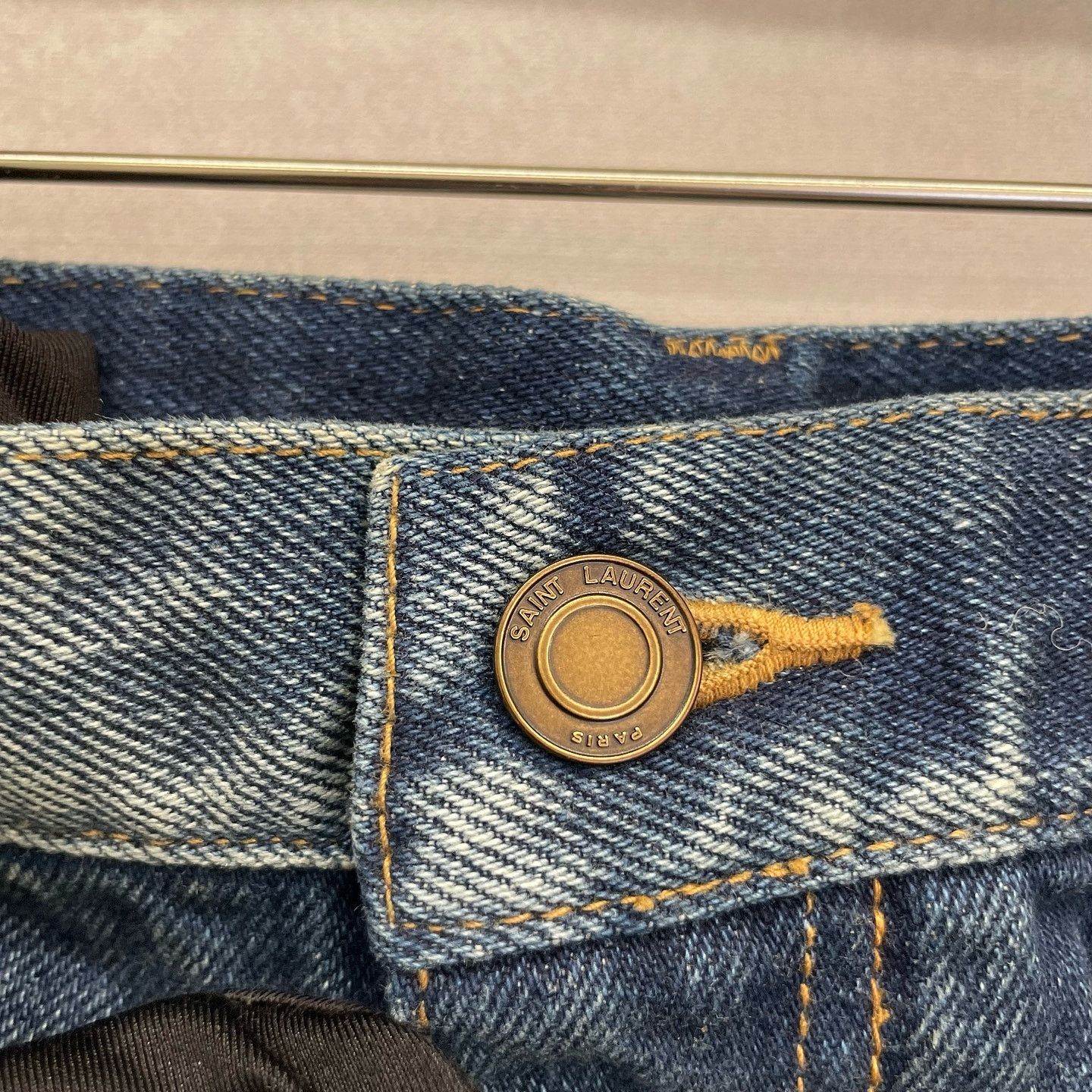 Saint Laurent Paris Saint Laurent Denim Shorts Size 25 Size 25" / US 0 / IT 36 - 7 Thumbnail