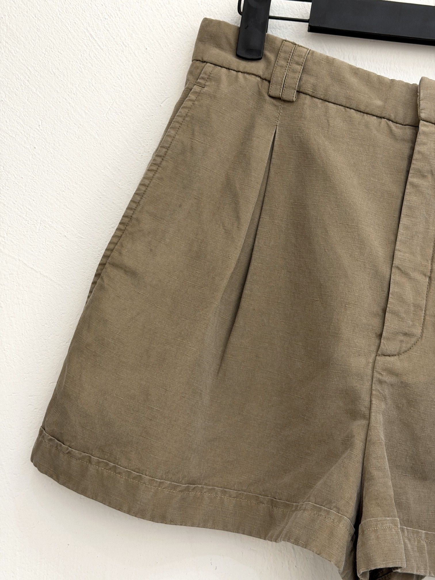 Saint Laurent Paris Saint Laurent Silk Linen Pleated Shorts F38 Size 27" / US 4 / IT 40 - 5 Thumbnail