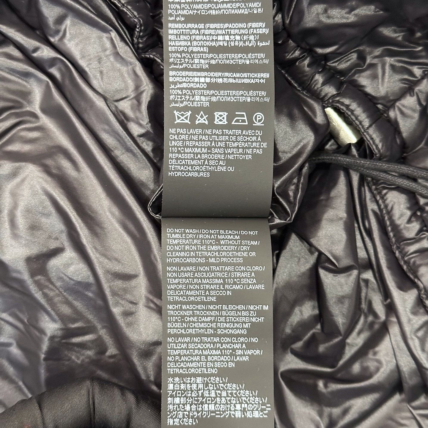 Saint Laurent Paris Saint Laurent YSL Logo Hooded Jacket Size S Size US S / EU 44-46 / 1 - 5 Thumbnail
