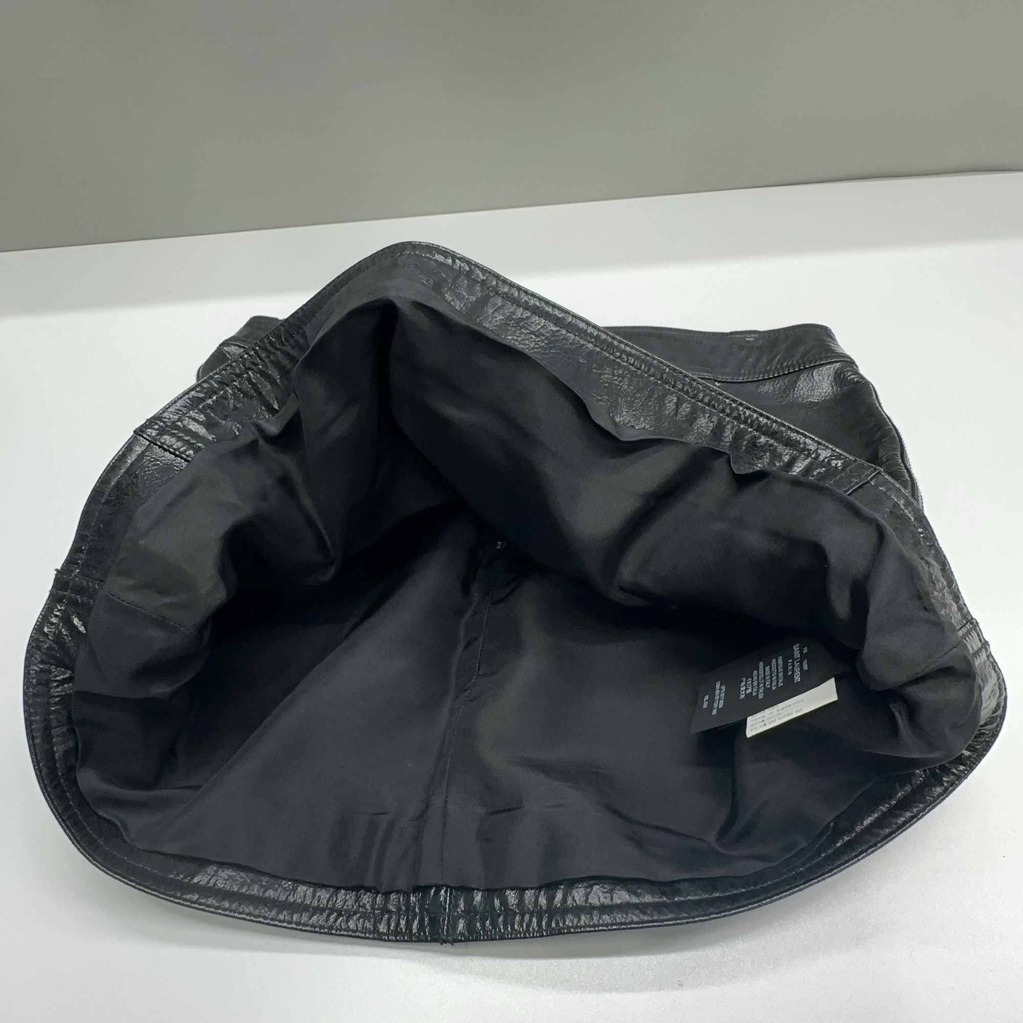Saint Laurent Paris Saint Laurent Black Leather Mini Skirt Size 38 Size 27" / US 4 / IT 40 - 6 Thumbnail