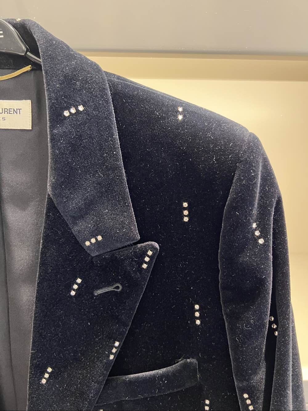 Saint Laurent Paris Saint Laurent Rhinestone Velvet Blazer Size 42 Size M / US 6-8 / IT 42-44 - 6 Thumbnail