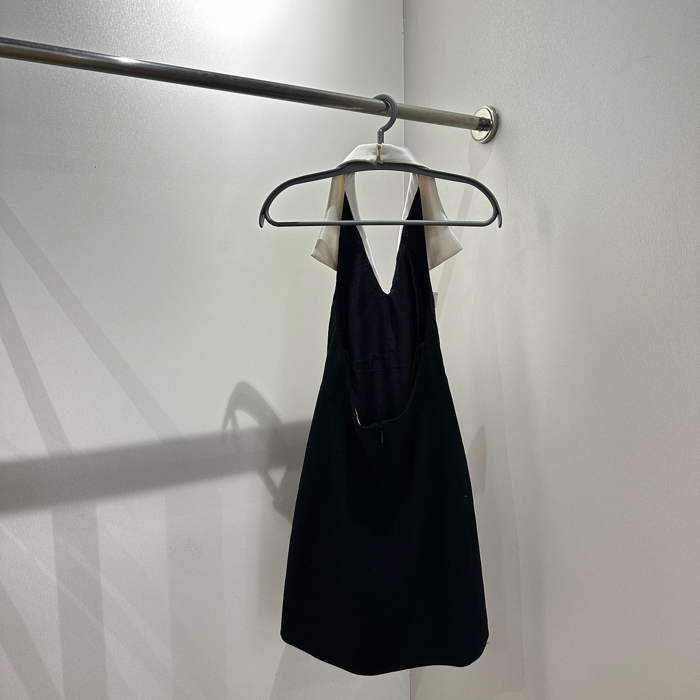 Saint Laurent Paris Saint Laurent Bow Detail Mini Dress F36 Size XS / US 0-2 / IT 36-38 - 2 Thumbnail