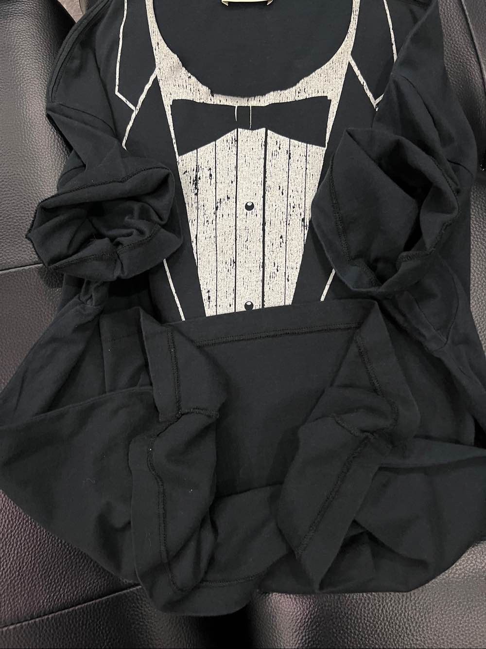 Saint Laurent Paris Saint Laurent Tuxedo Print T-Shirt Size L Size US L / EU 52-54 / 3 - 10 Thumbnail