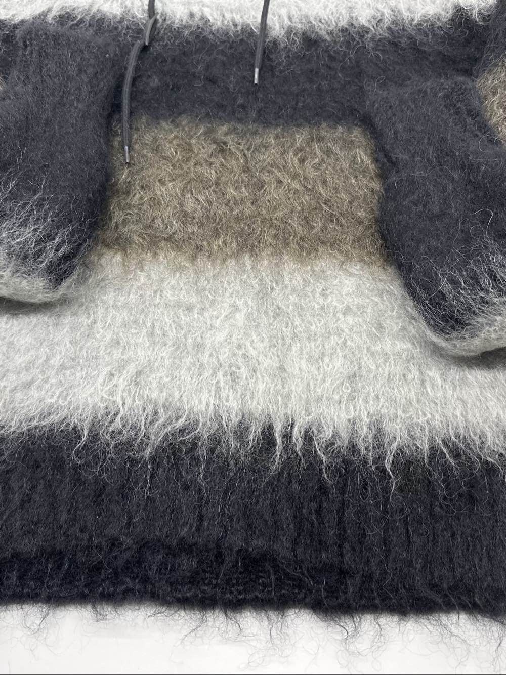 Saint Laurent Paris Saint Laurent Striped Mohair Sweater Size XS Size XS / US 0-2 / IT 36-38 - 5 Thumbnail