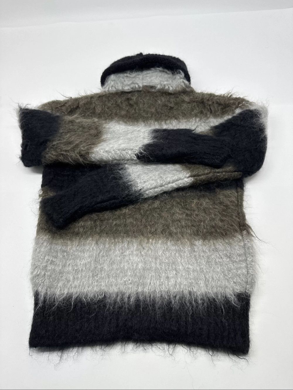 Saint Laurent Paris Saint Laurent Striped Mohair Sweater Size XS Size XS / US 0-2 / IT 36-38 - 2 Thumbnail