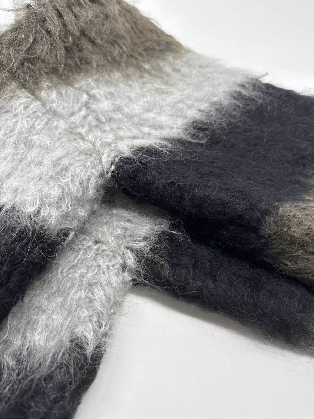 Saint Laurent Paris Saint Laurent Striped Mohair Sweater Size XS Size XS / US 0-2 / IT 36-38 - 7 Thumbnail