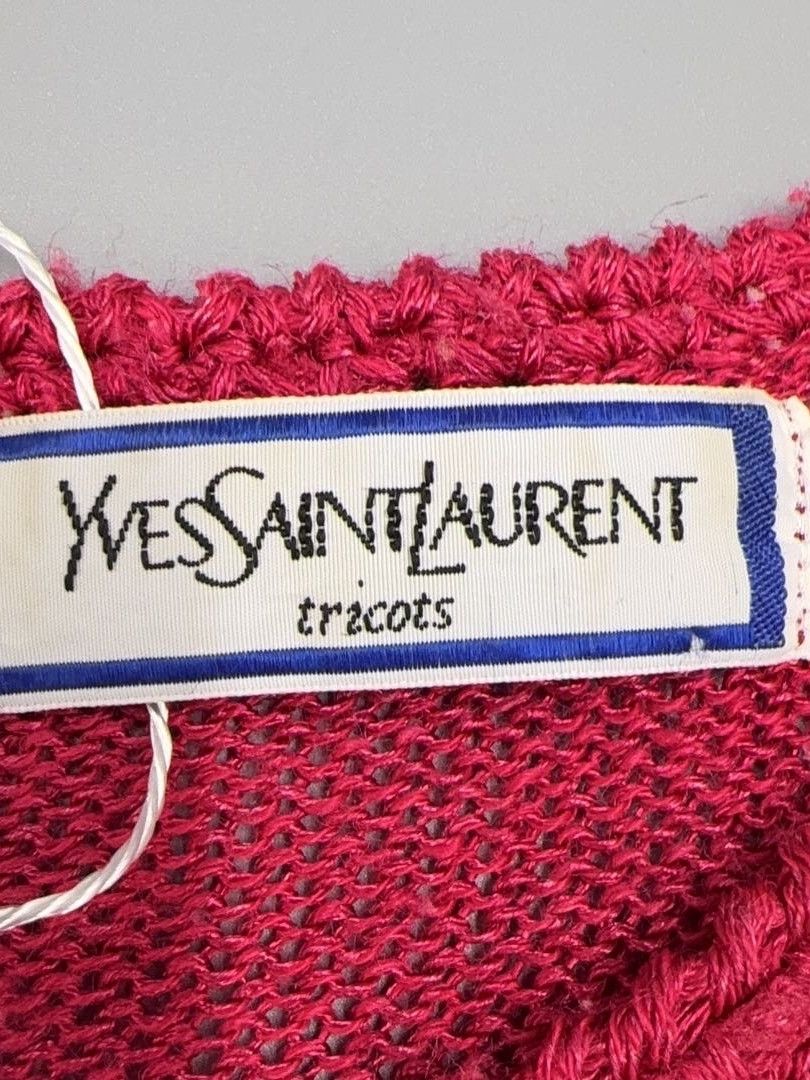Yves Saint Laurent Yves Saint Laurent Logo Knit Sweater Size M Size M / US 6-8 / IT 42-44 - 3 Thumbnail