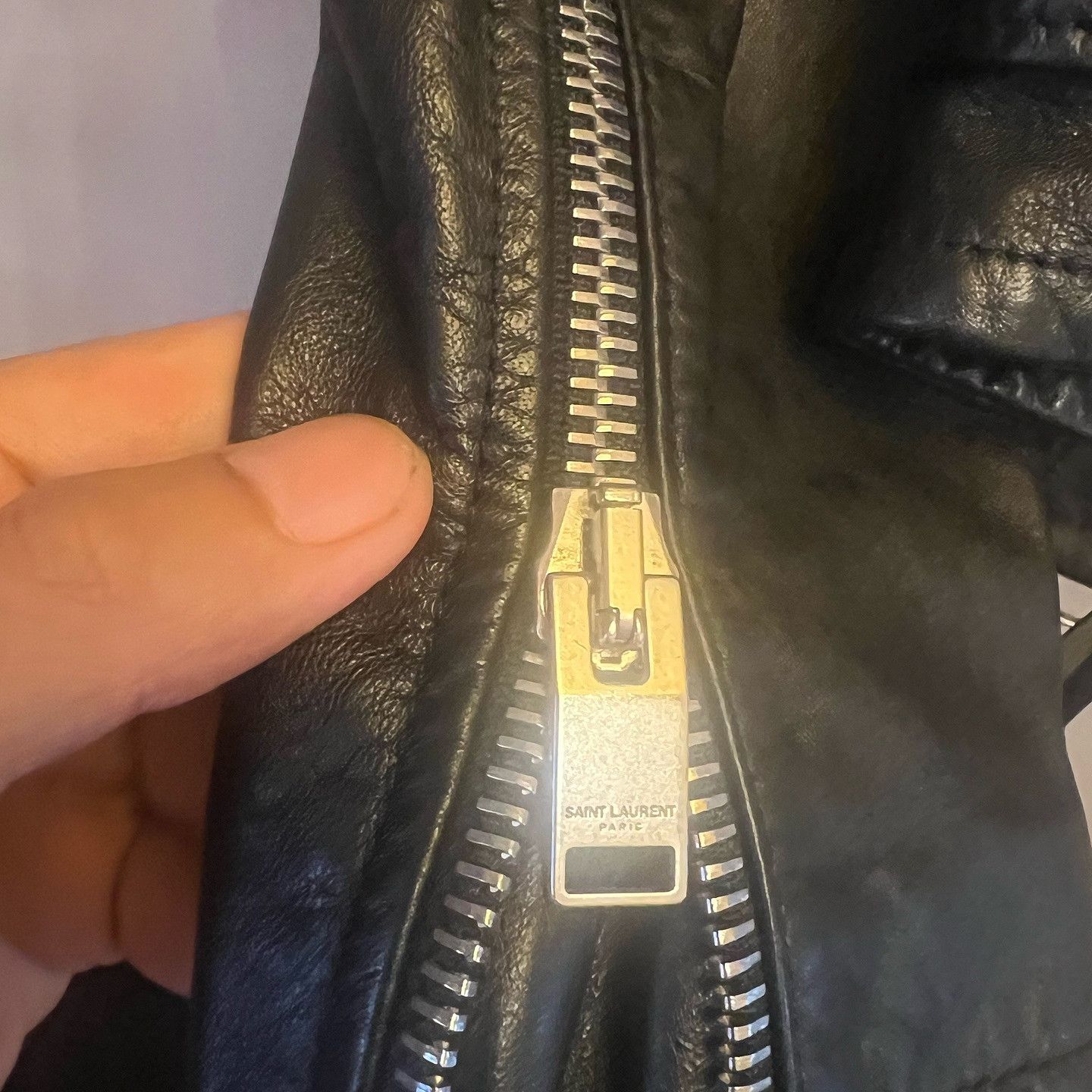 Saint Laurent Paris Saint Laurent Beaded Lips Leather Jacket US M Size US M / EU 48-50 / 2 - 6 Thumbnail