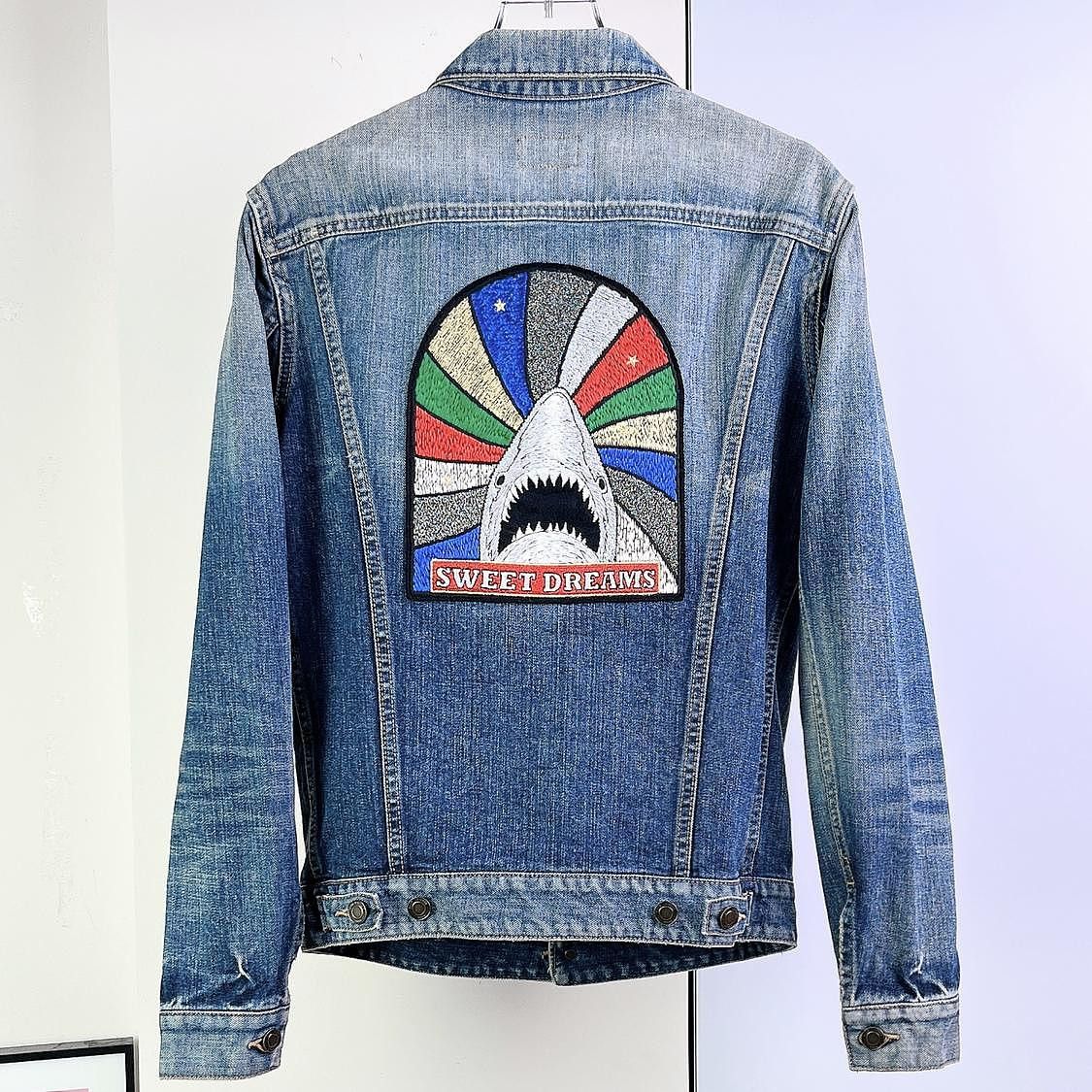 Saint Laurent Paris Saint Laurent Shark Embroidery Denim Jacket Size S Size S / US 4 / IT 40 - 2 Thumbnail