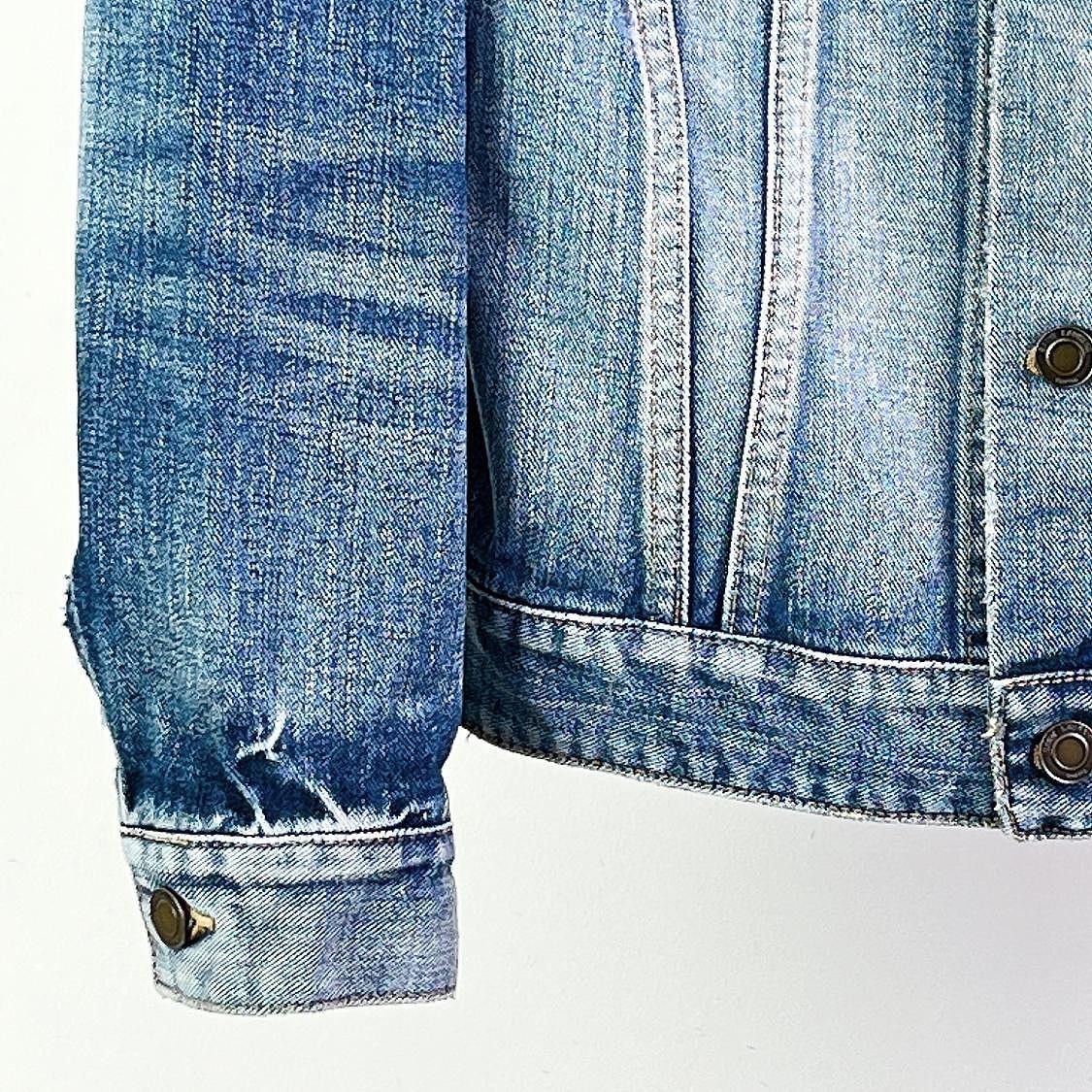 Saint Laurent Paris Saint Laurent Shark Embroidery Denim Jacket Size S Size S / US 4 / IT 40 - 6 Thumbnail