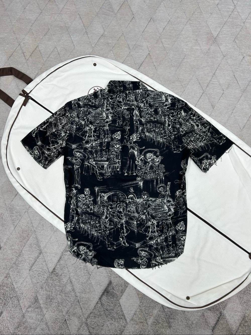 Saint Laurent Paris Saint Laurent Skeleton Print Button Up Shirt Size S Size US S / EU 44-46 / 1 - 2 Thumbnail