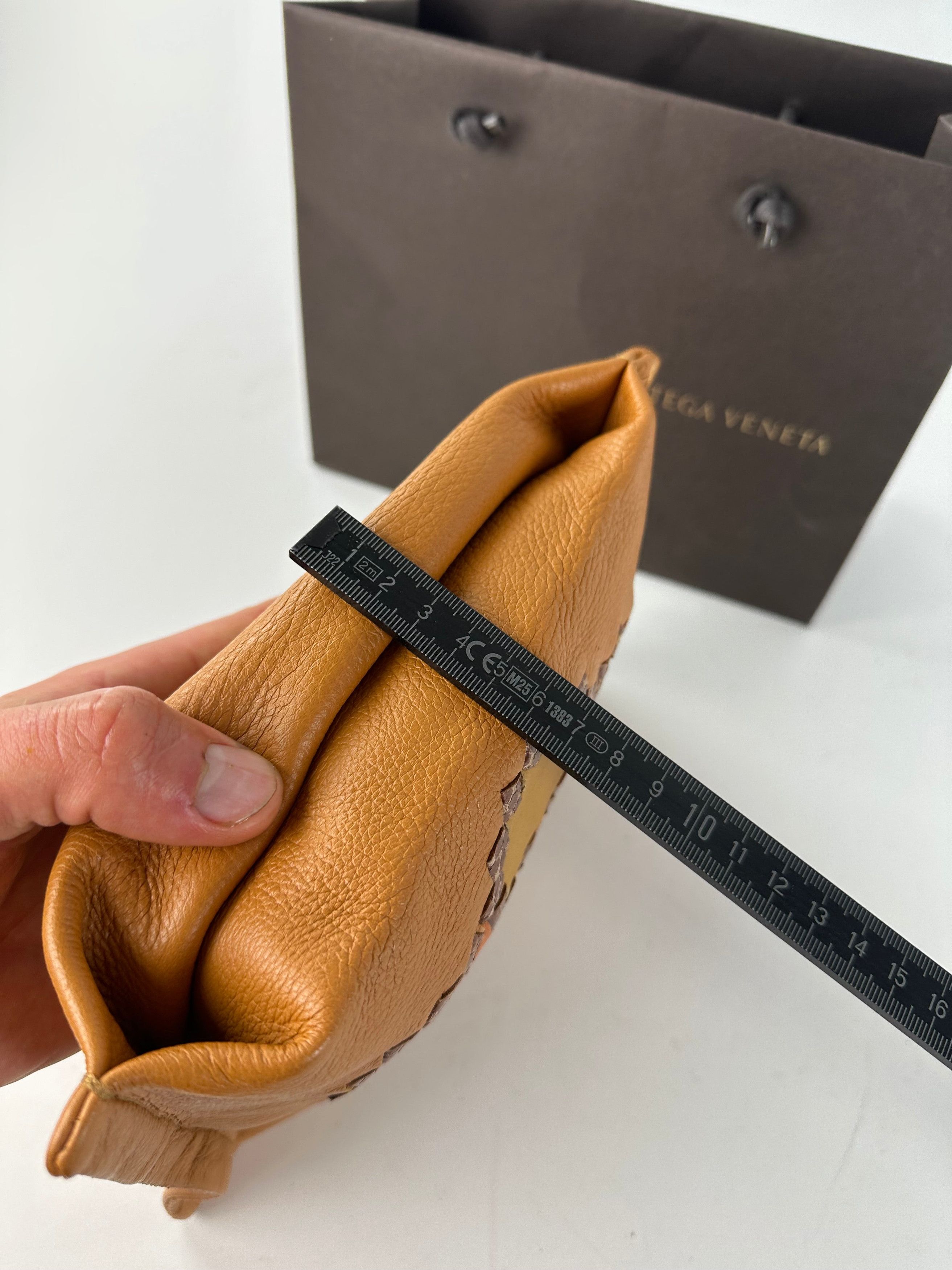 Bottega Veneta 2008 Patchwork Floral Leather Clutch Cognac Size ONE SIZE - 10 Thumbnail