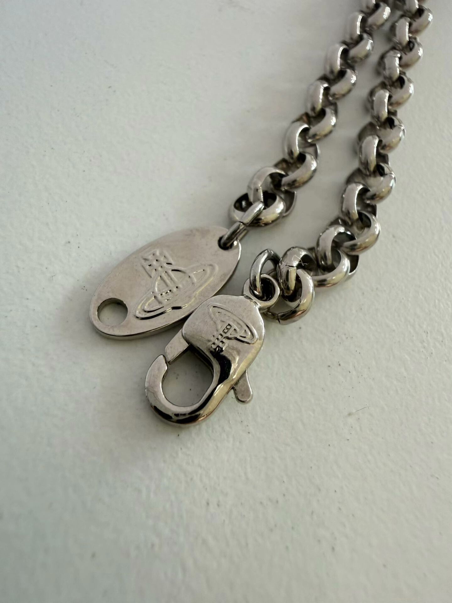 Vivienne Westwood Vivienne Westwood Large Saturn Necklace Size ONE SIZE - 6 Thumbnail