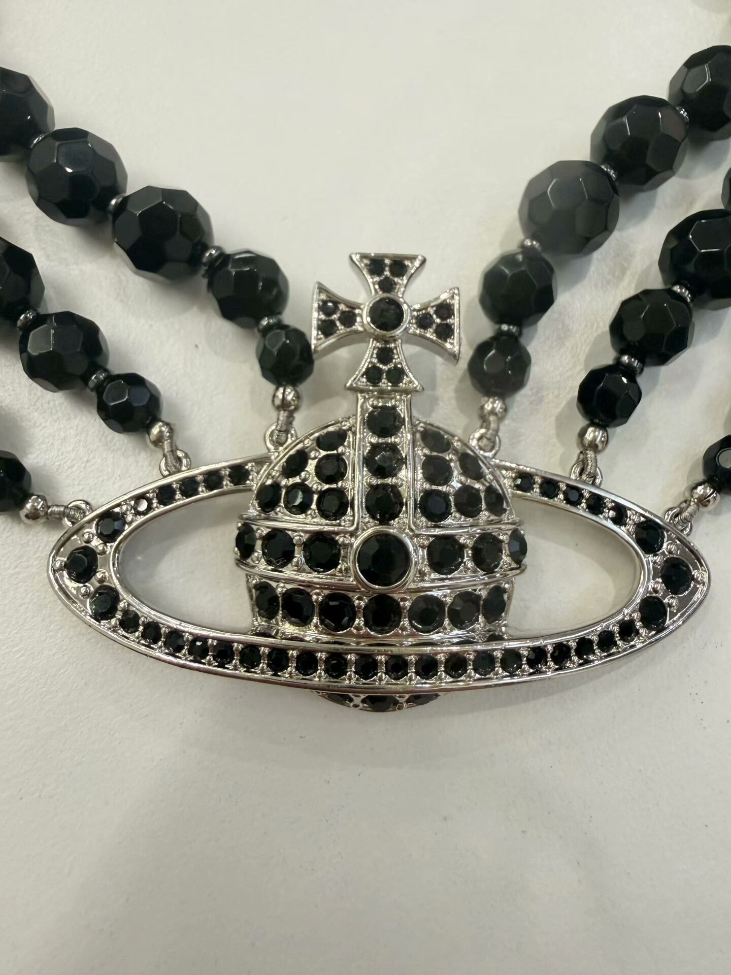 Vivienne Westwood Vivienne Westwood Saturn Necklace Size ONE SIZE - 2 Thumbnail