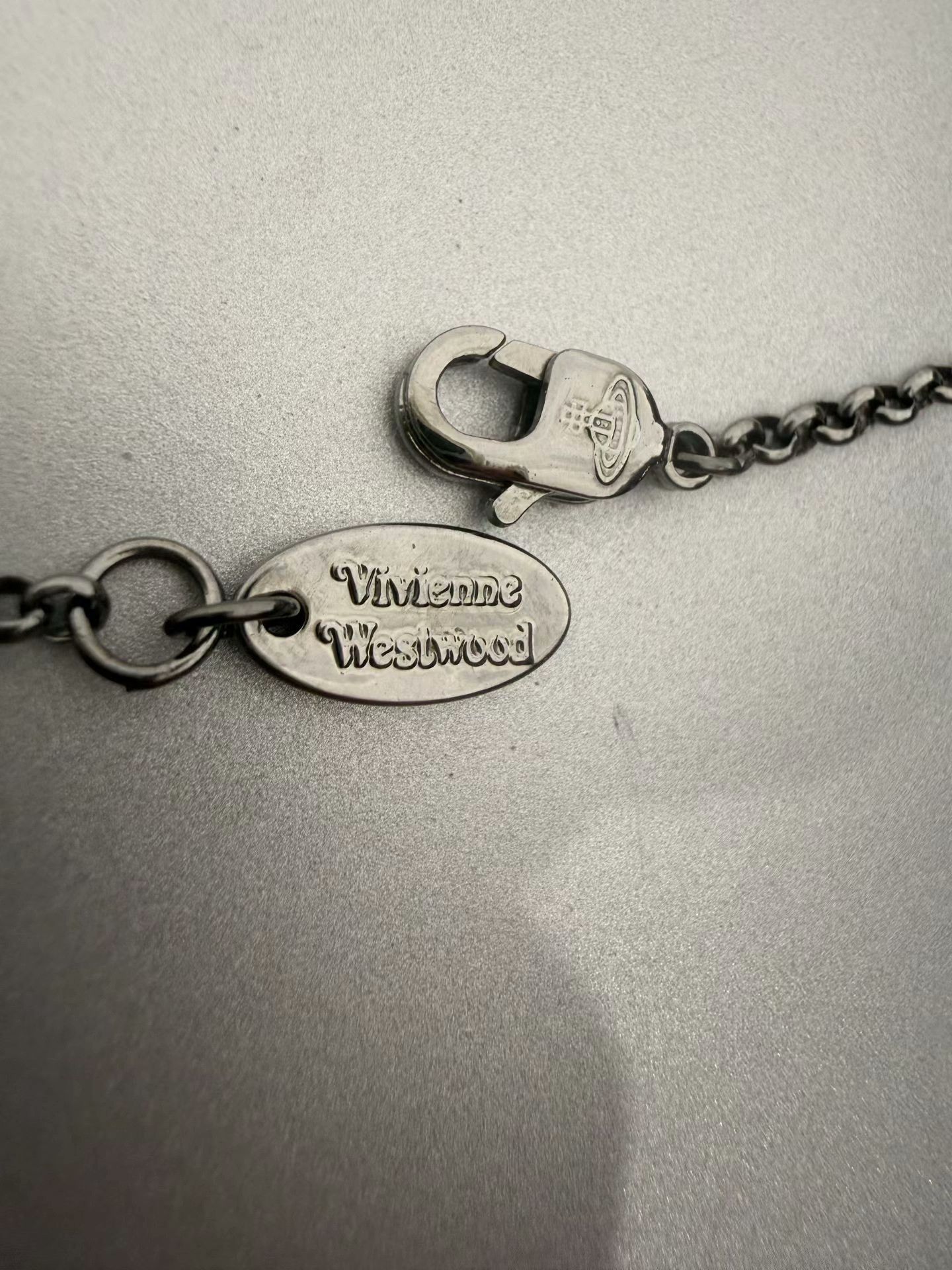Vivienne Westwood Vivienne Westwood Saturn Necklace Size ONE SIZE - 7 Thumbnail