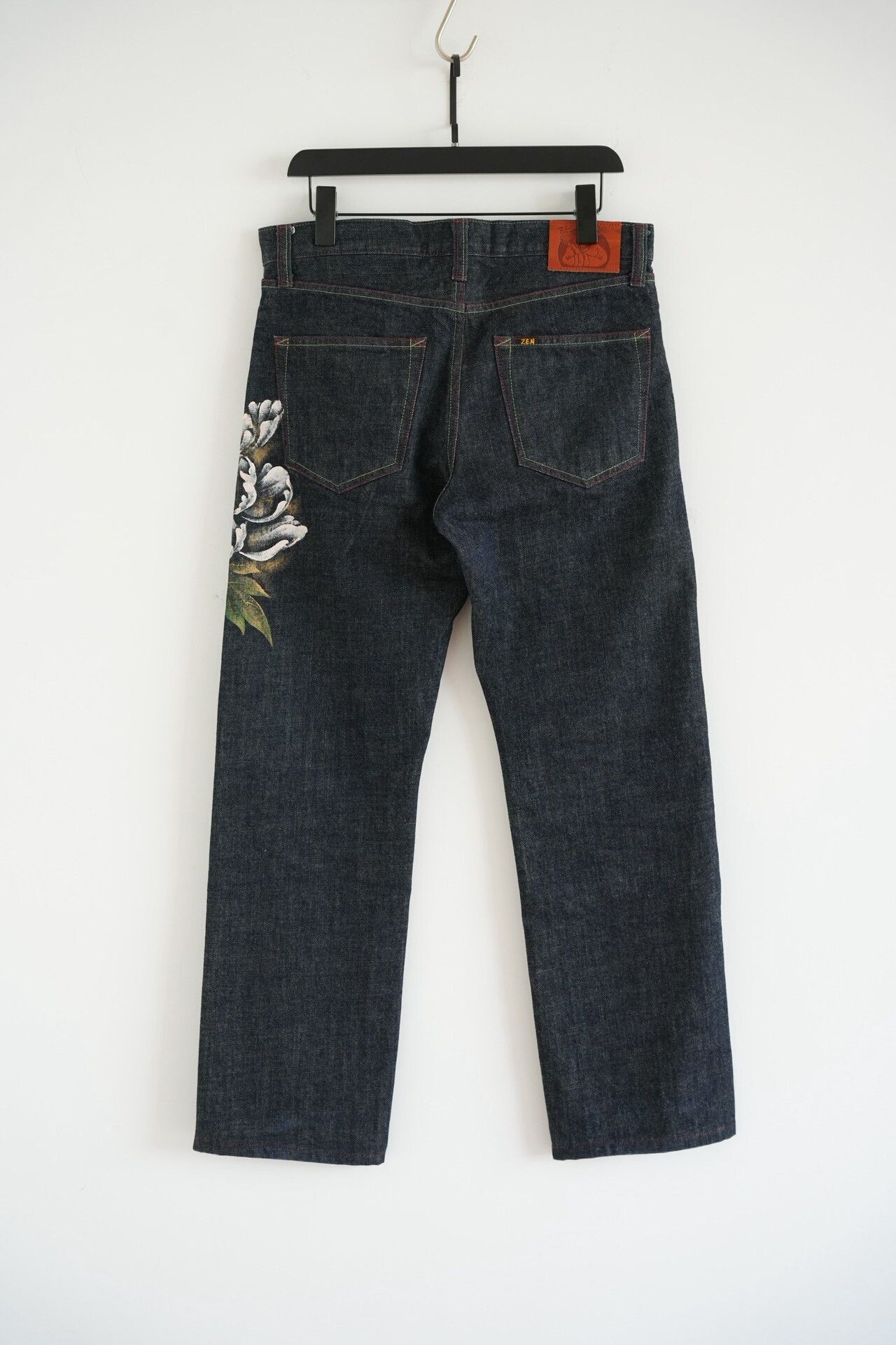 Other ZEN Kyoto Yuzen Peony Hand-painted Jeans Size US 32 / EU 48 - 2 Thumbnail