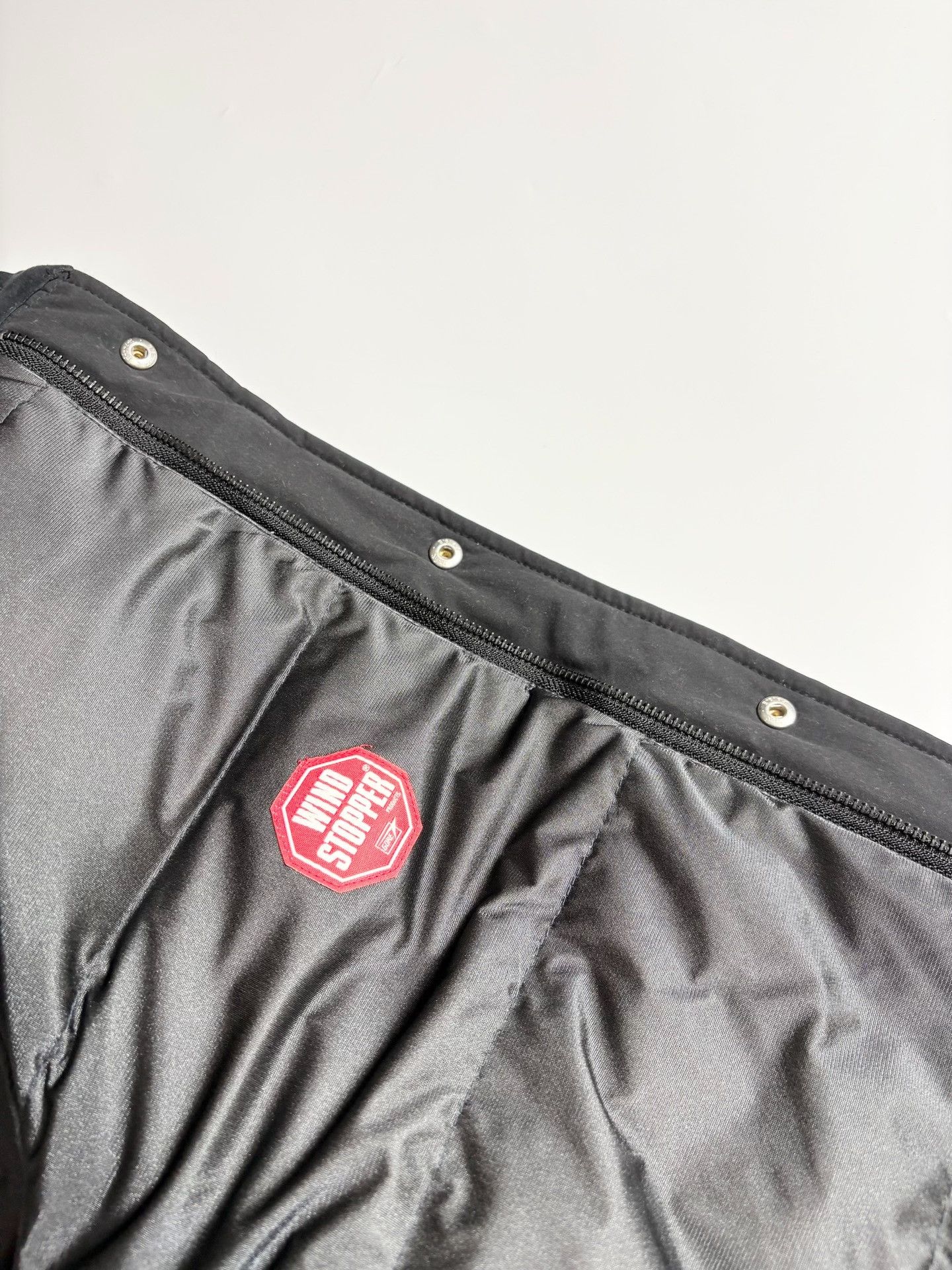 White Mountaineering White Mountianeering Down Vest Size US S / EU 44-46 / 1 - 6 Thumbnail