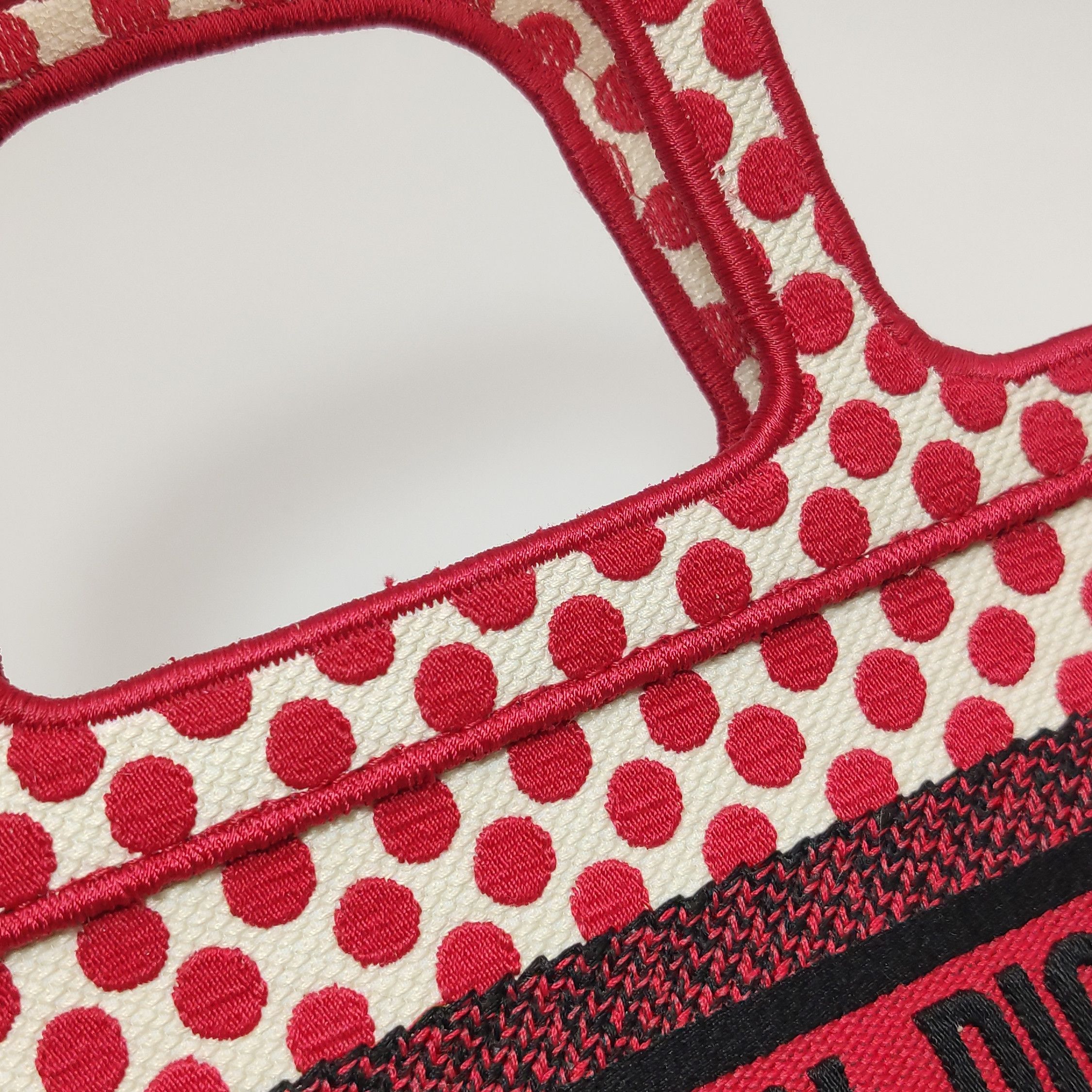 Dior Dior Women os Tote Bags Size ONE SIZE - 10 Thumbnail
