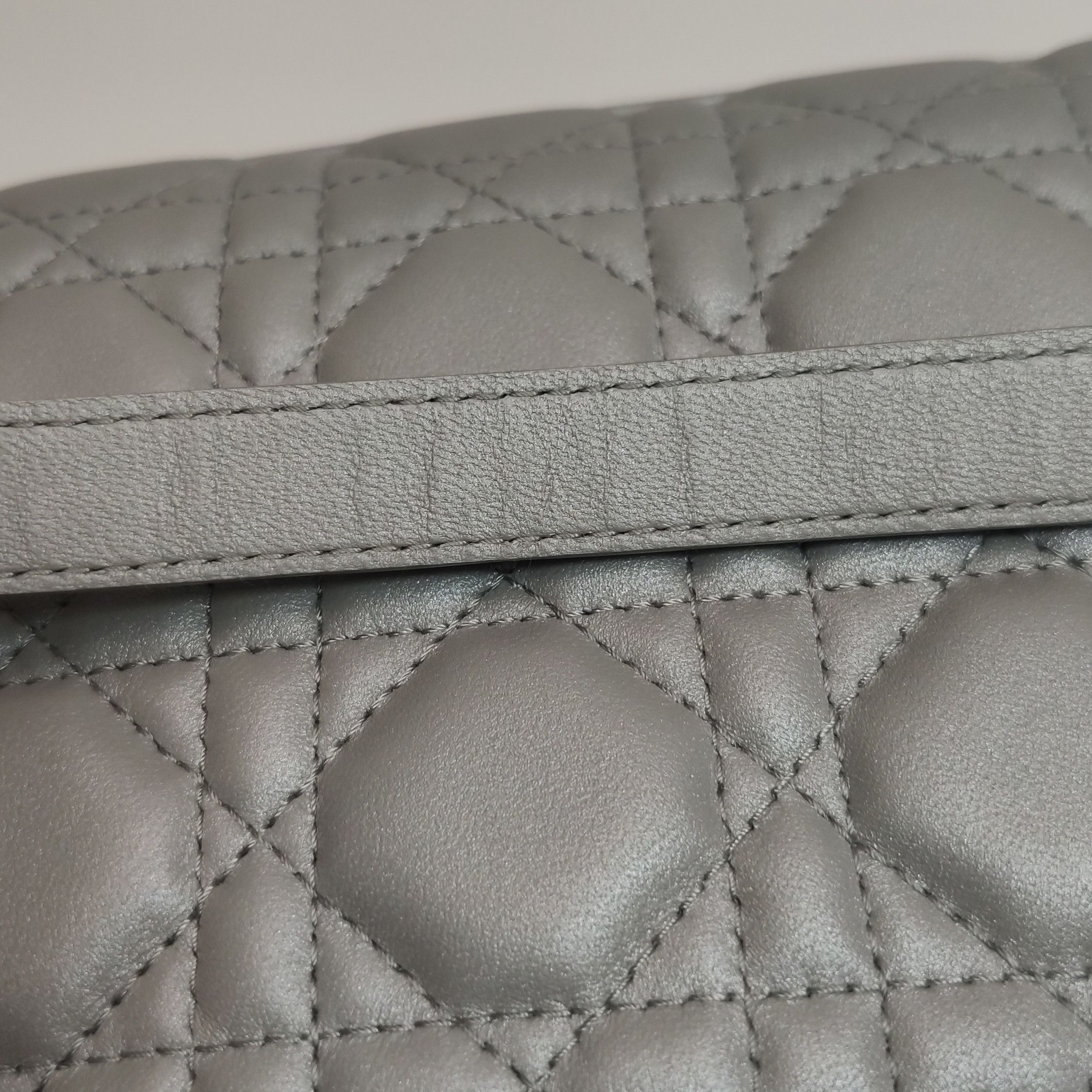 Dior Dior Women os Shoulder Bags Size ONE SIZE - 16 Thumbnail