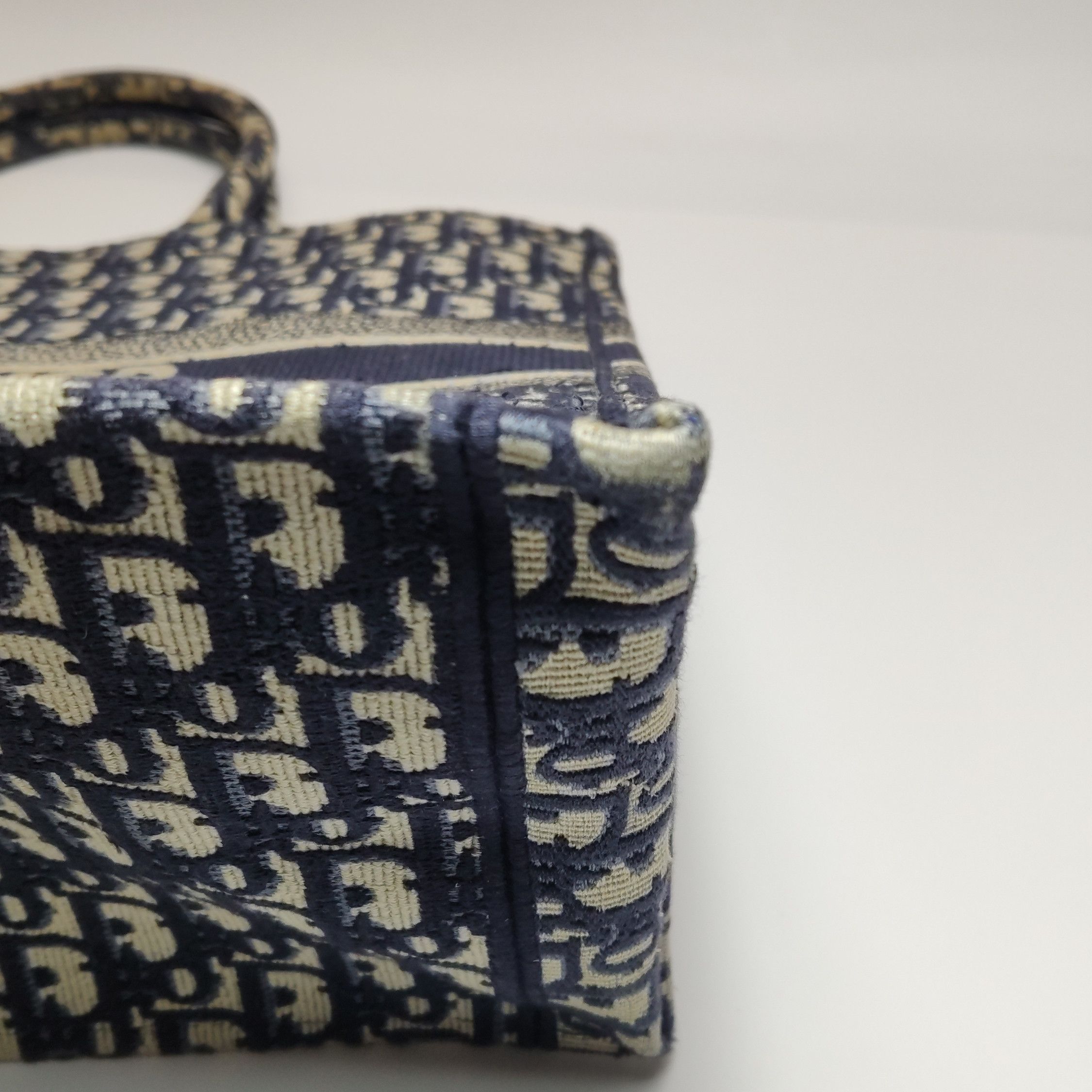 Dior Dior Women os Tote Bags Size ONE SIZE - 24 Thumbnail