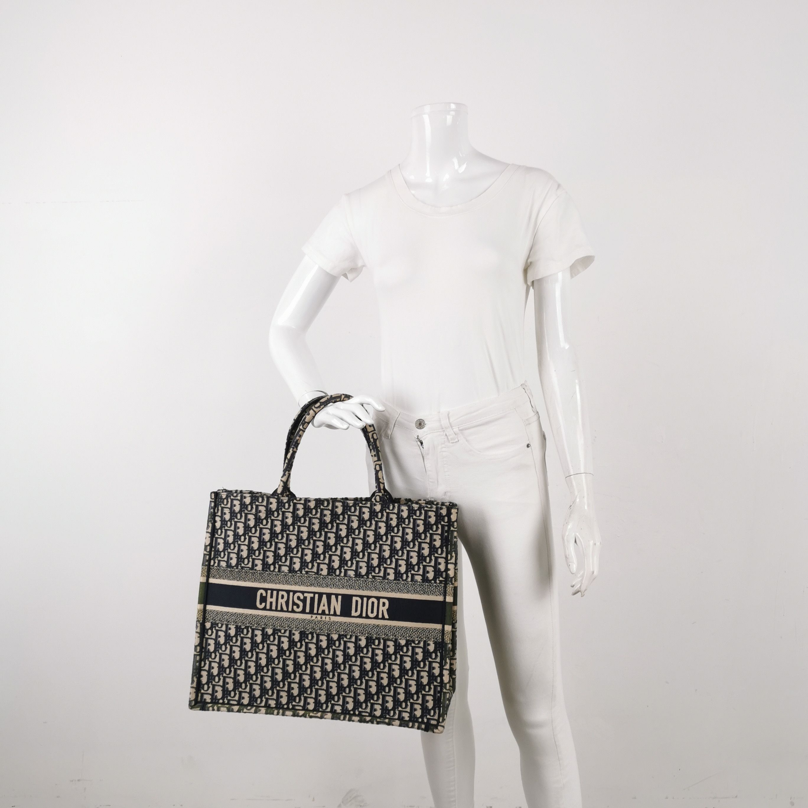 Dior Dior Women os Tote Bags Size ONE SIZE - 2 Thumbnail