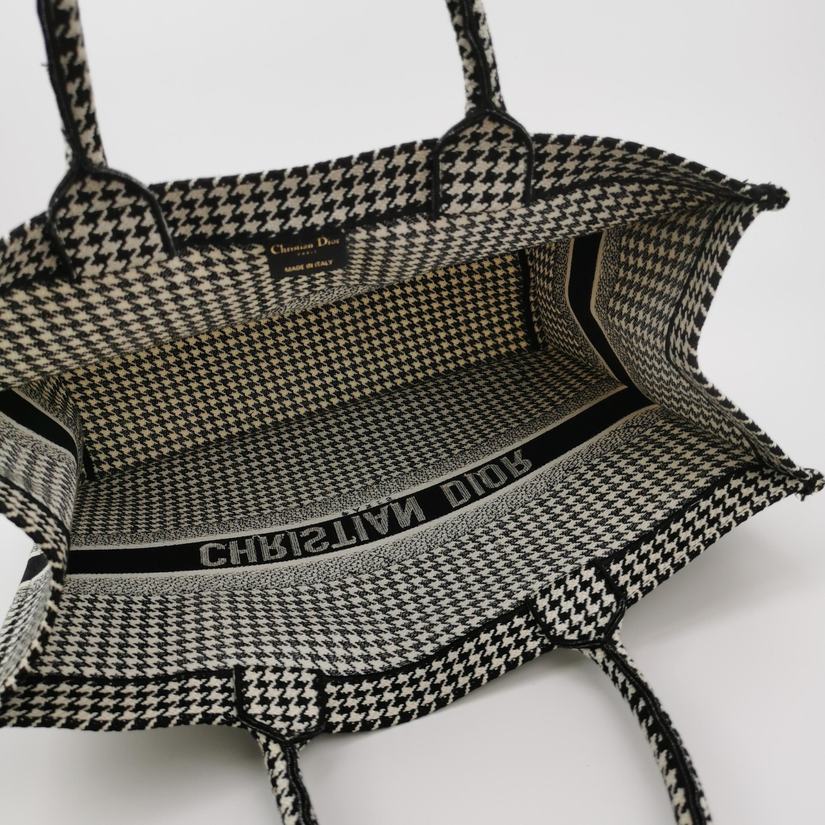 Dior Dior Women os Tote Bags Size ONE SIZE - 7 Thumbnail