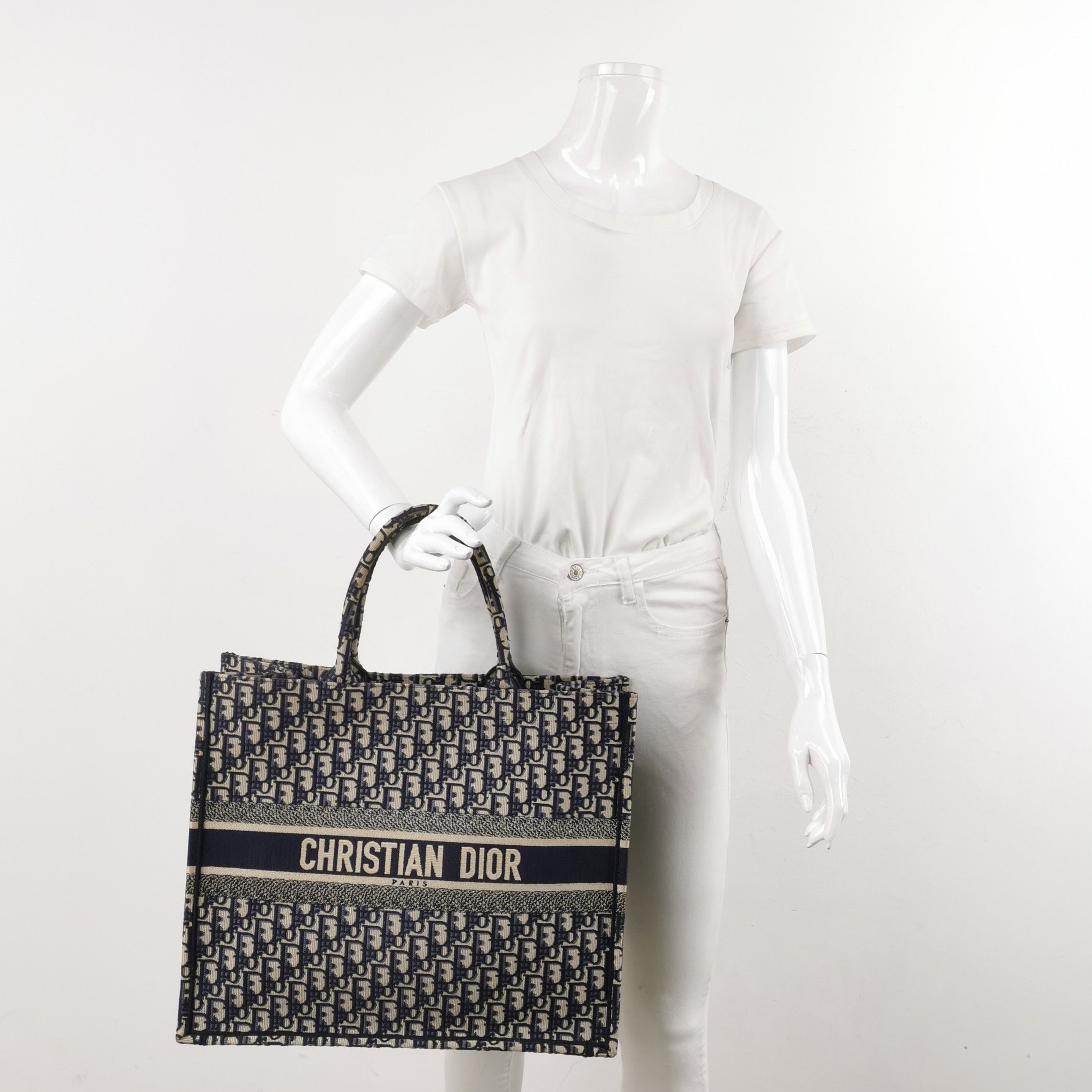 Dior Dior Women os Tote Bags Size ONE SIZE - 2 Thumbnail