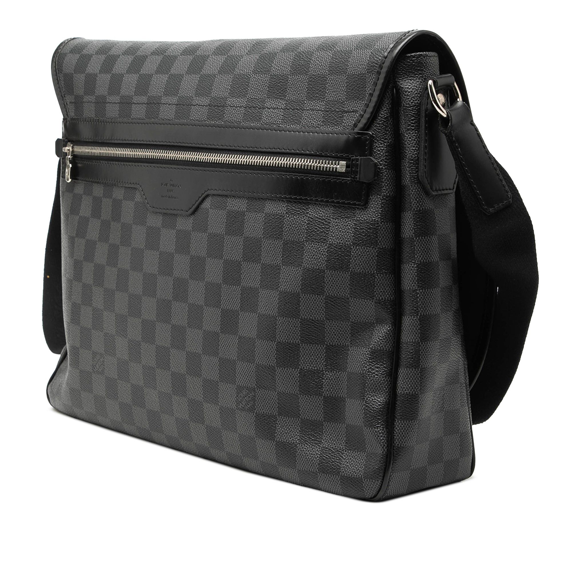Louis Vuitton Damier Graphite Daniel GM Size ONE SIZE - 2 Thumbnail