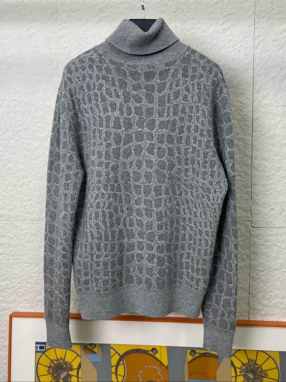 Saint Laurent Paris Saint Laurent Rive Gauche Gray Cashmere Turtleneck Sweater M Size US M / EU 48-50 / 2 - 2 Thumbnail