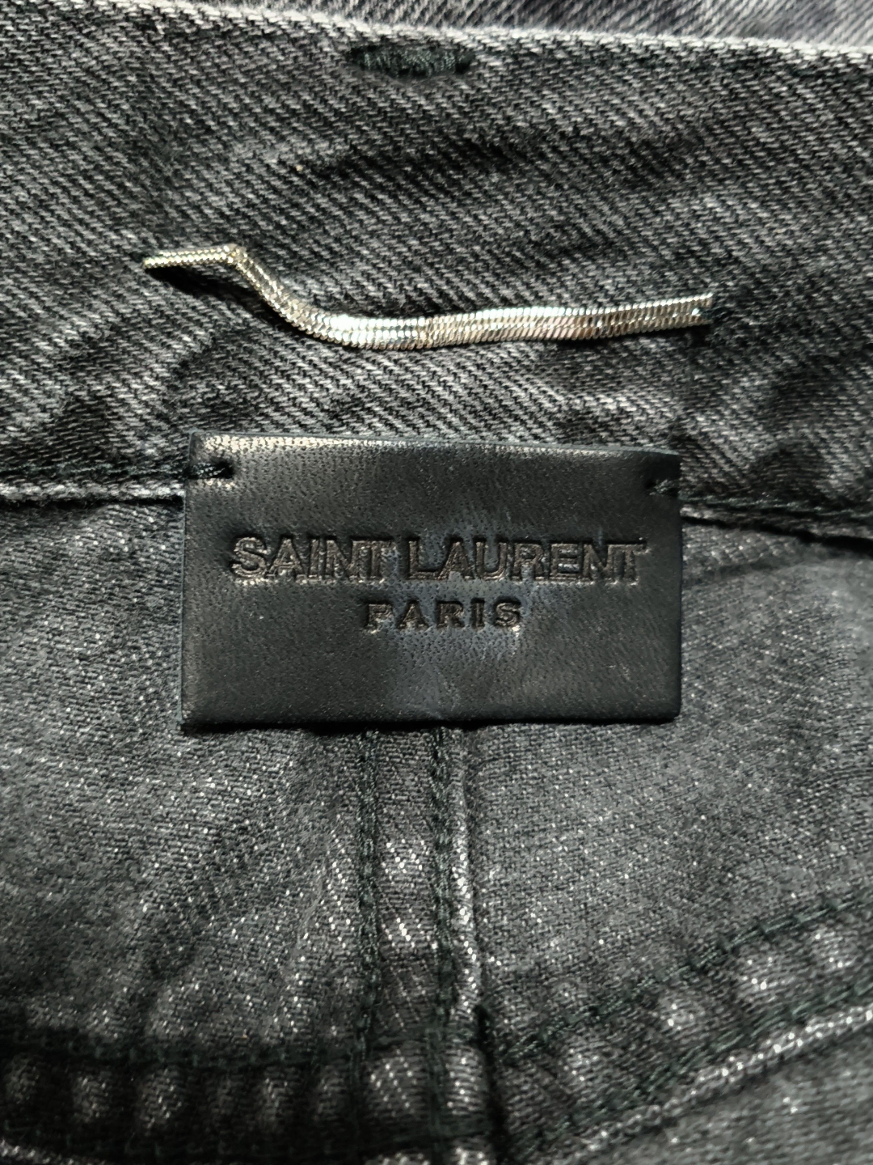 Saint Laurent Paris Saint Laurent Frayed Hem Denim Shorts Size 29 Size US 29 - 3 Thumbnail