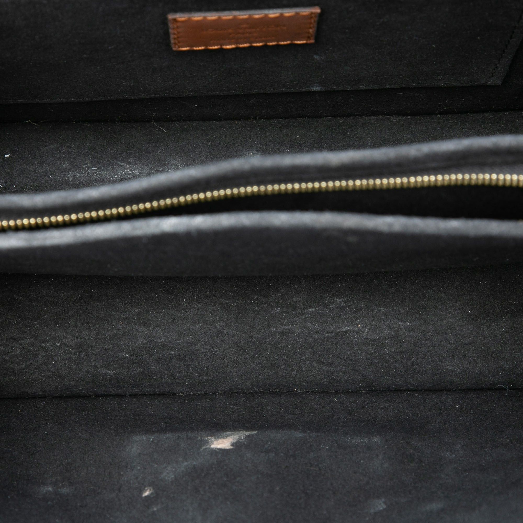 Louis Vuitton Monogram Reverse Dauphine MM Size ONE SIZE - 4 Thumbnail