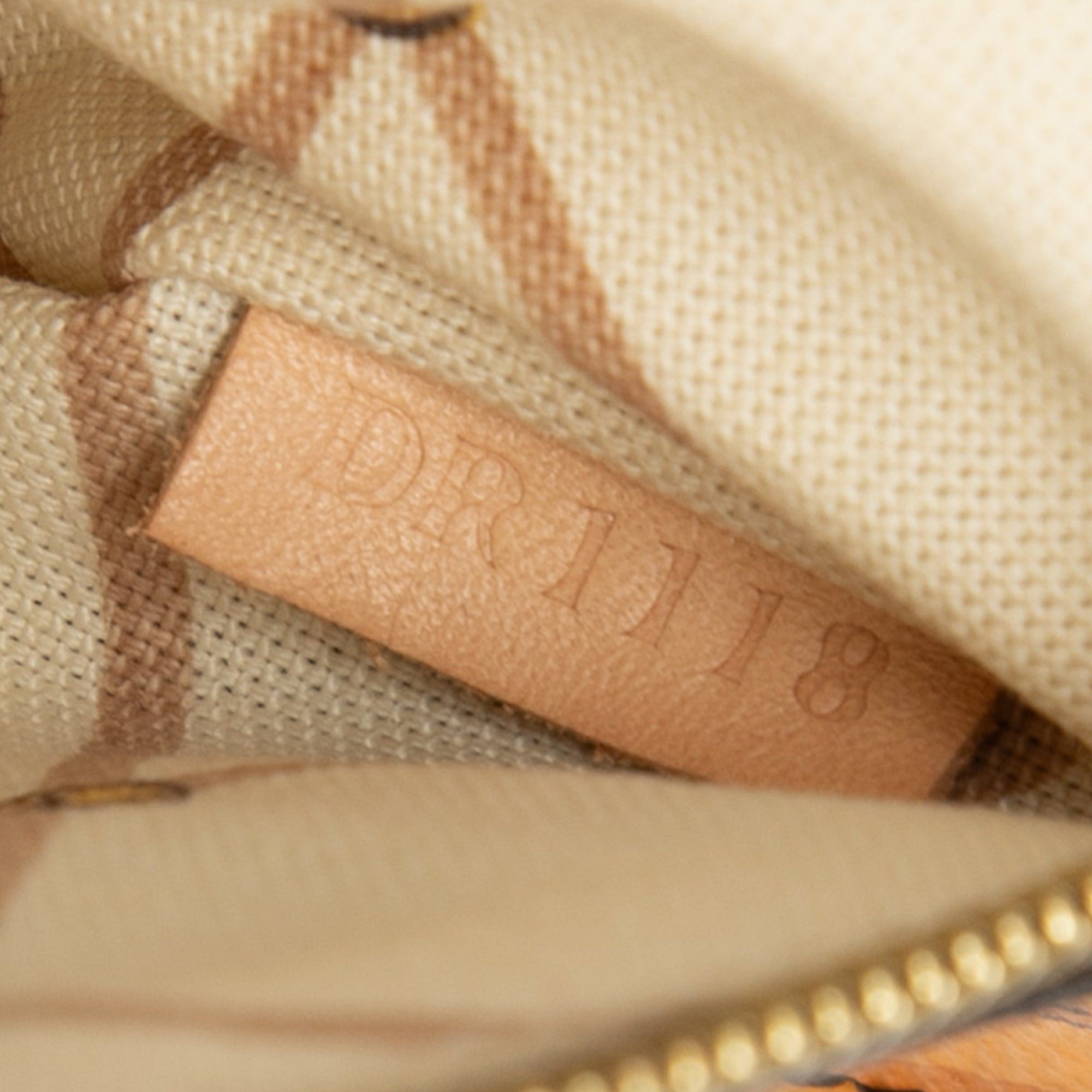 Louis Vuitton Monogram Summer Trunks Pochette Metis Size ONE SIZE - 6 Thumbnail