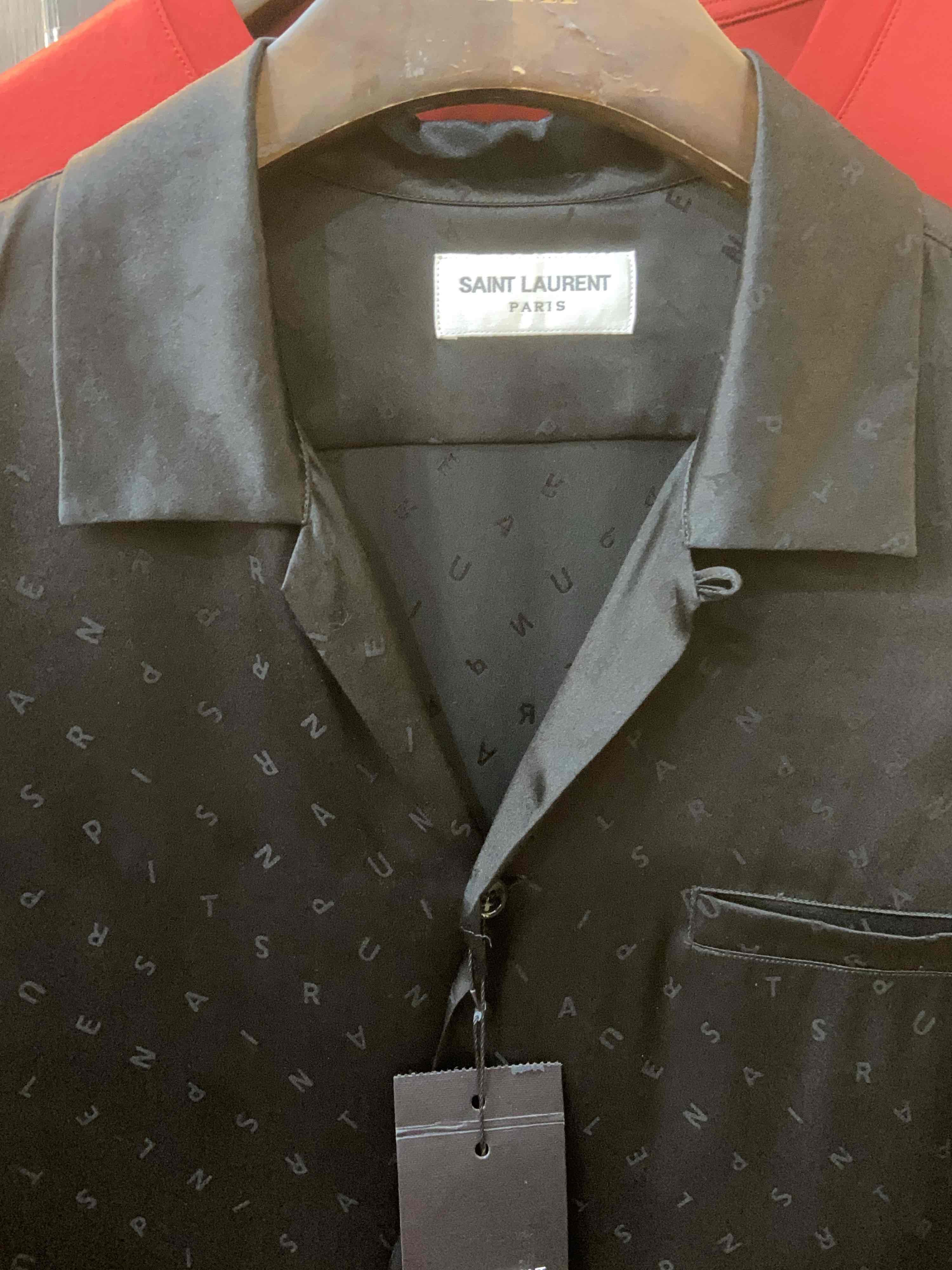 Saint Laurent Paris Saint Laurent Monogram Silk Shirt Size M Size US M / EU 48-50 / 2 - 7 Thumbnail