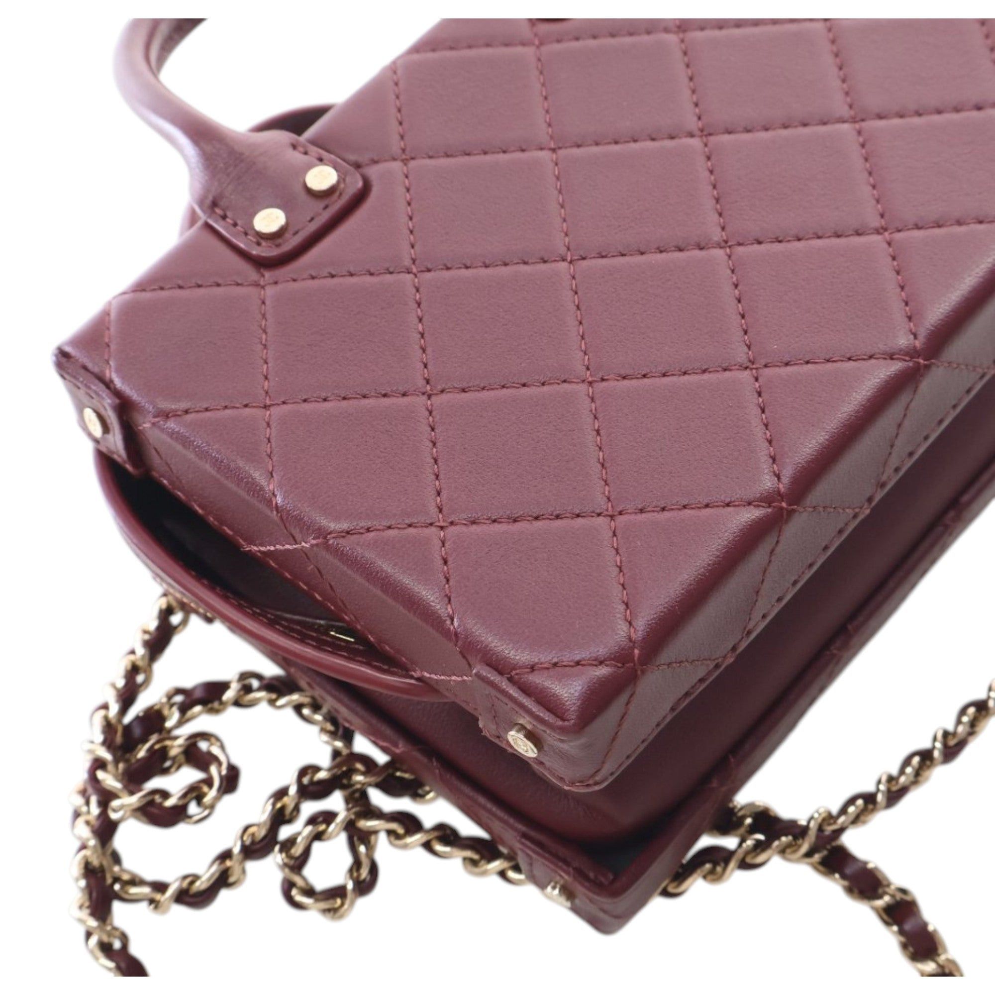 Chanel Small CC Quilted Calfskin Top Handle Convertible Vanity Case Size ONE SIZE - 13 Thumbnail