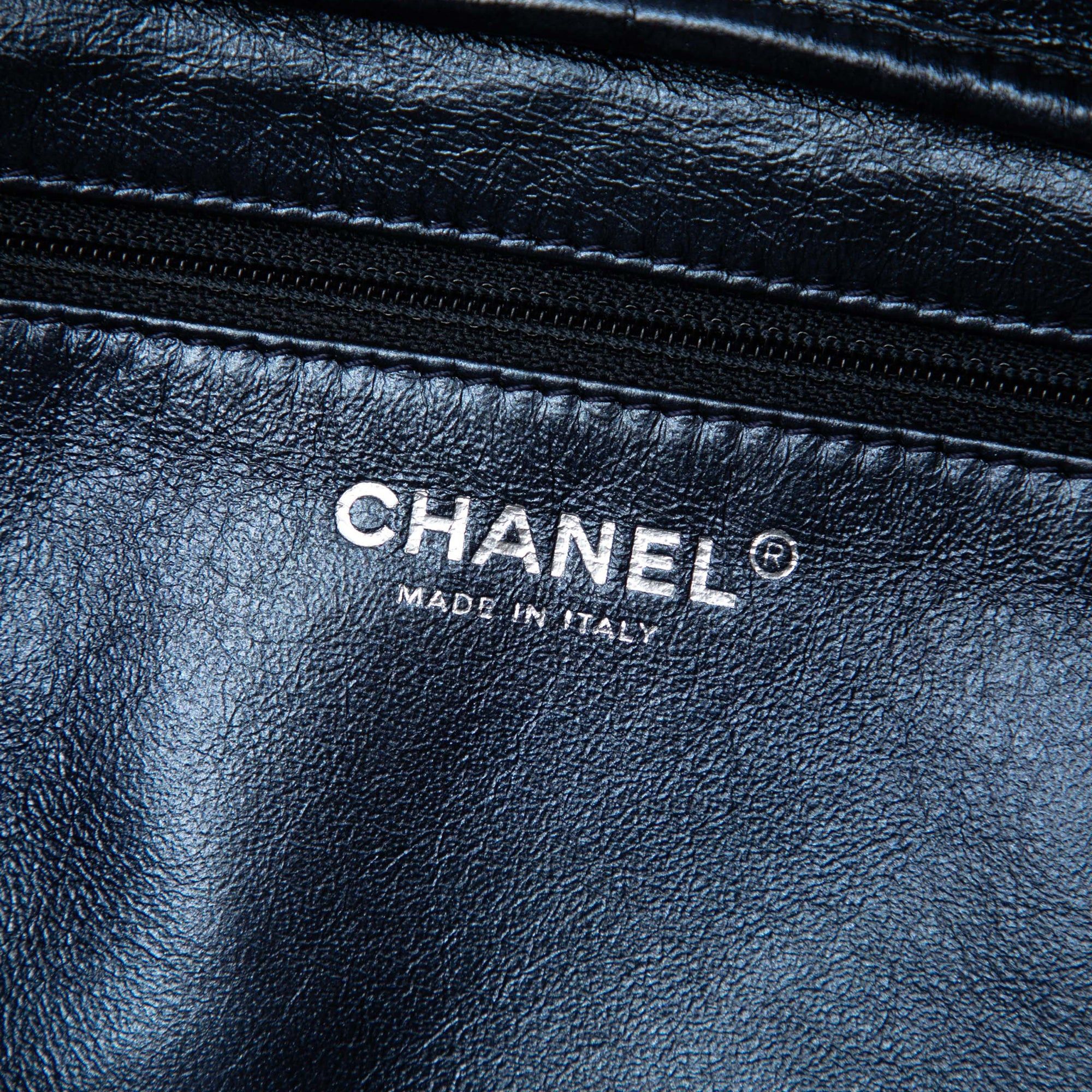 Chanel Medium Metallic Quilted Aged Calfskin Reissue Camera Bag Size ONE SIZE - 5 Thumbnail