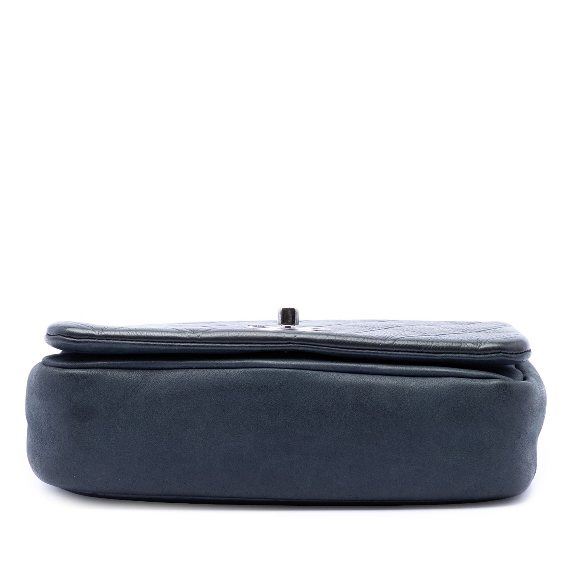 Chanel Small Diamond Embossed Calfskin New Chic Flap Size ONE SIZE - 3 Thumbnail