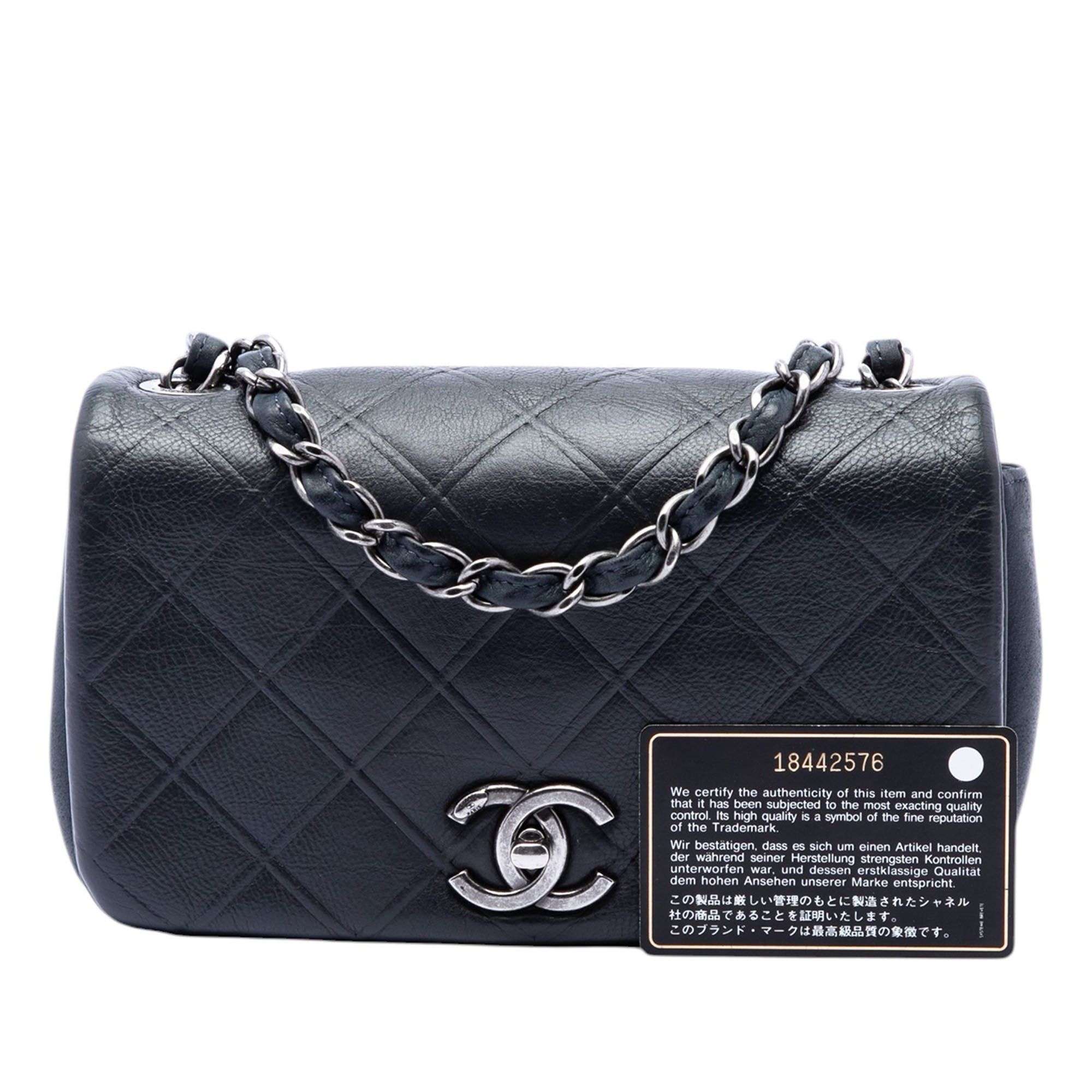 Chanel Small Diamond Embossed Calfskin New Chic Flap Size ONE SIZE - 7 Thumbnail