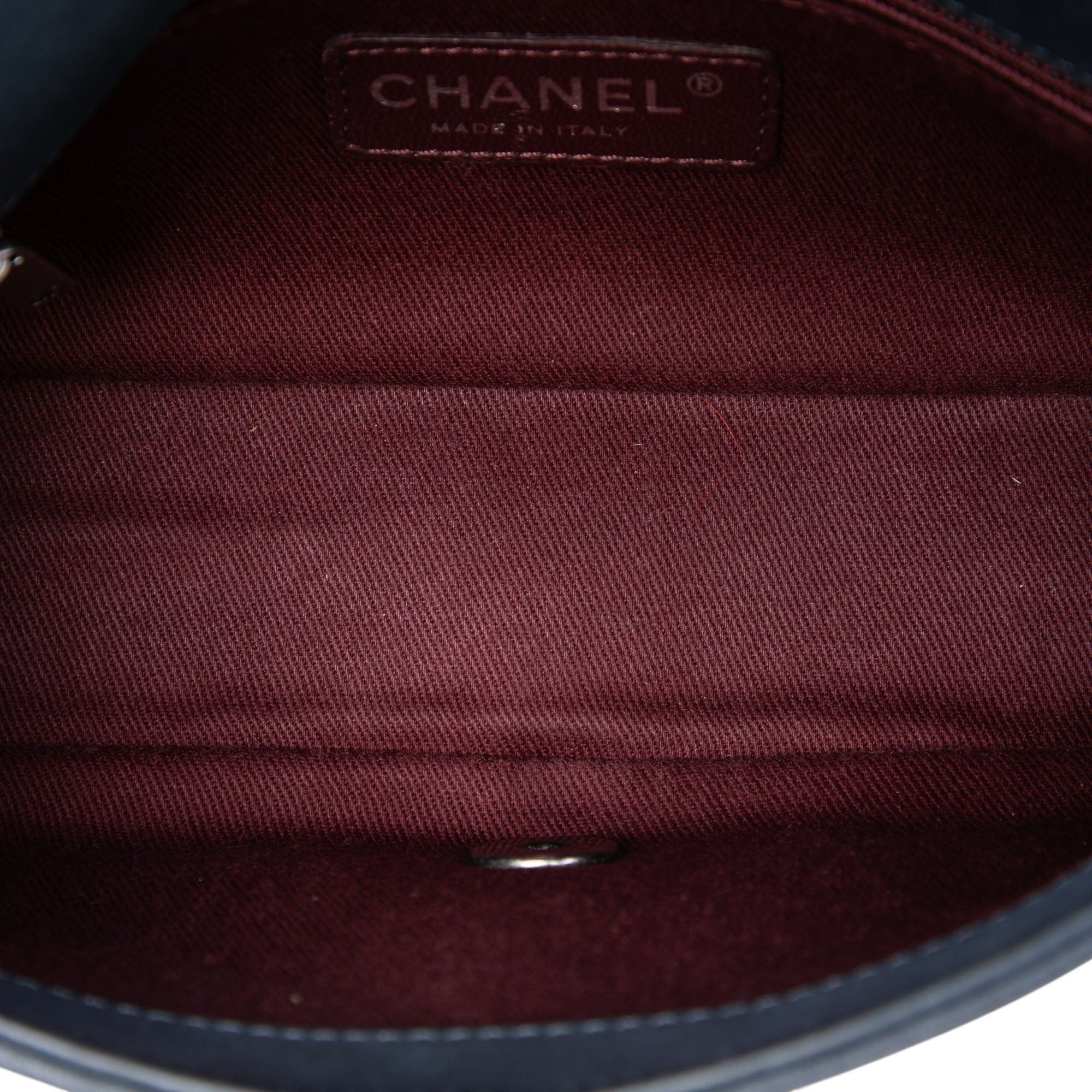 Chanel Small Diamond Embossed Calfskin New Chic Flap Size ONE SIZE - 4 Thumbnail